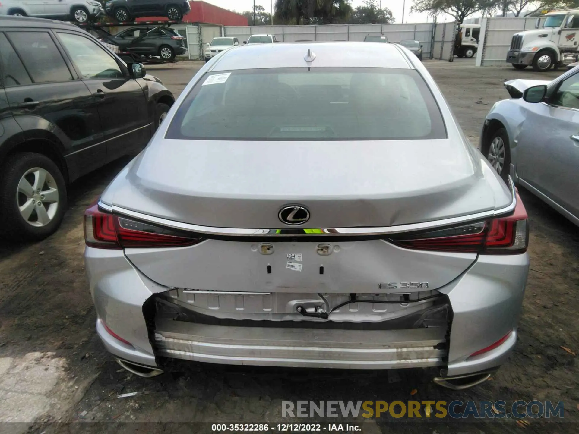 9 fotografías del automóvil dañado 58ACZ1B11MU103817 LEXUS ES 2021