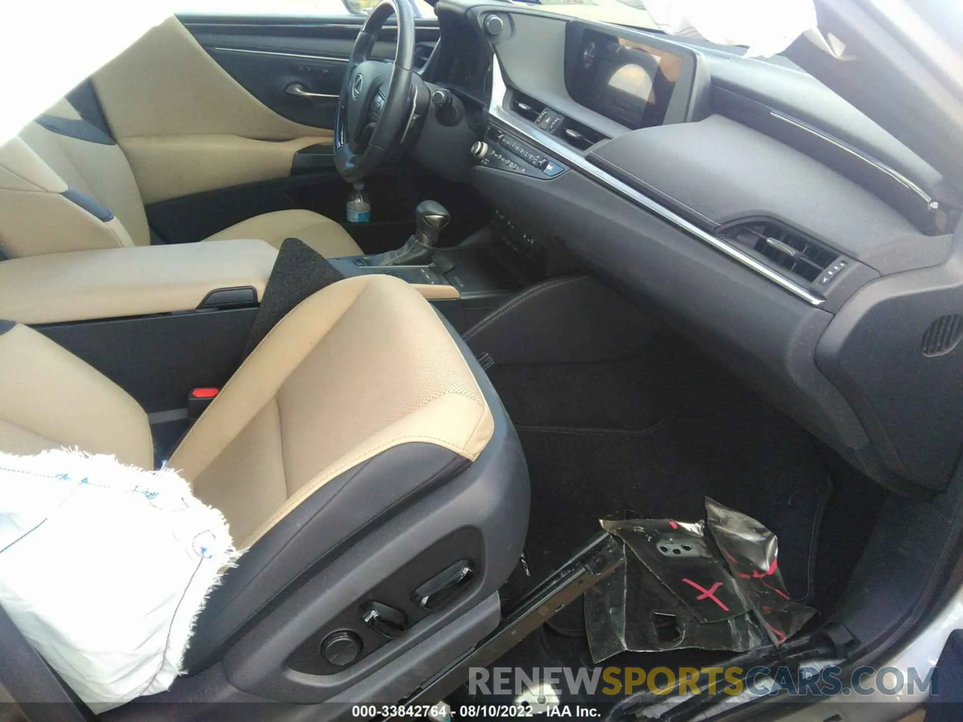 5 fotografías del automóvil dañado 58AD11D17MU002497 LEXUS ES 2021