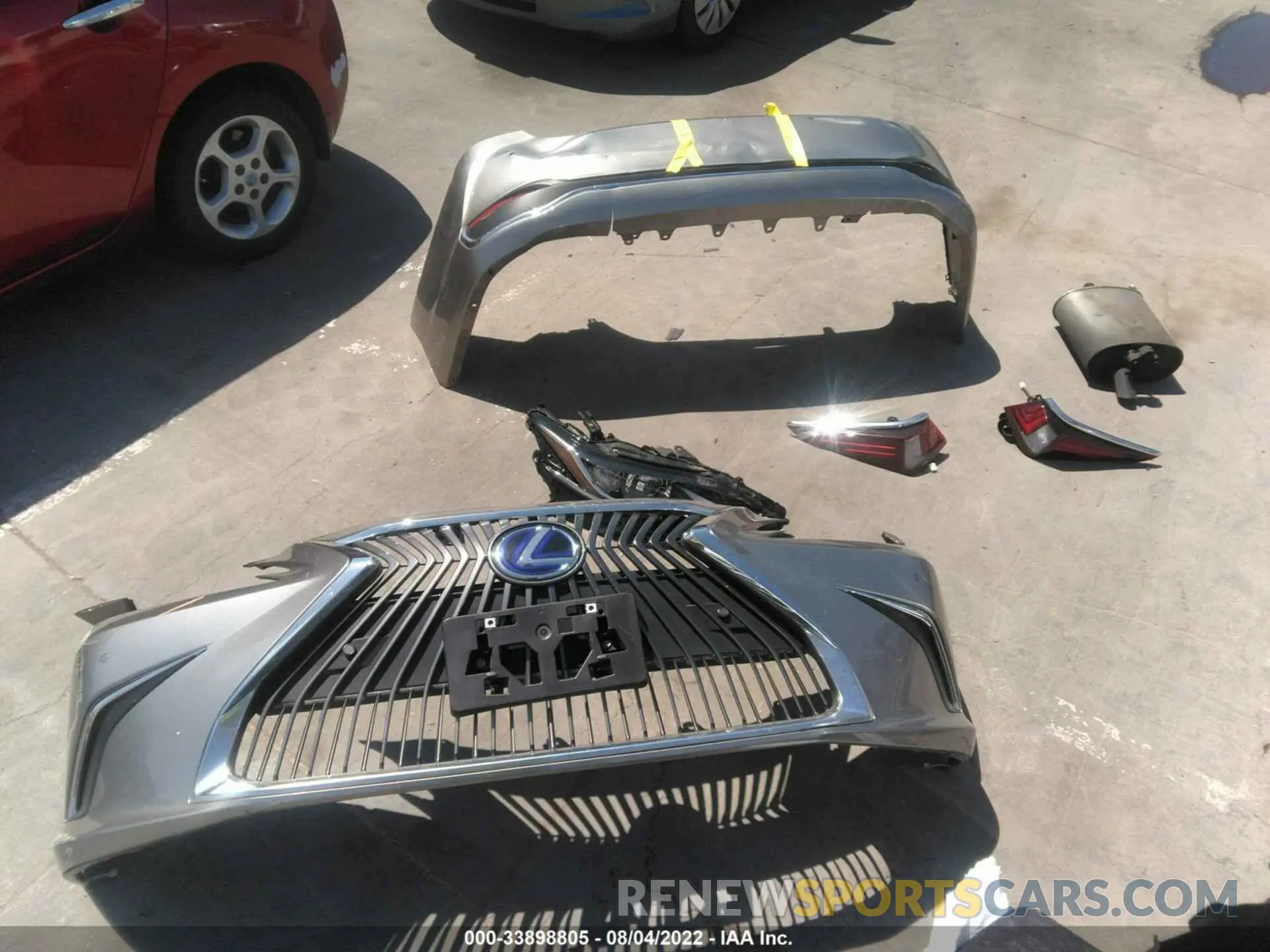 12 fotografías del automóvil dañado 58ADA1C12MU011349 LEXUS ES 2021