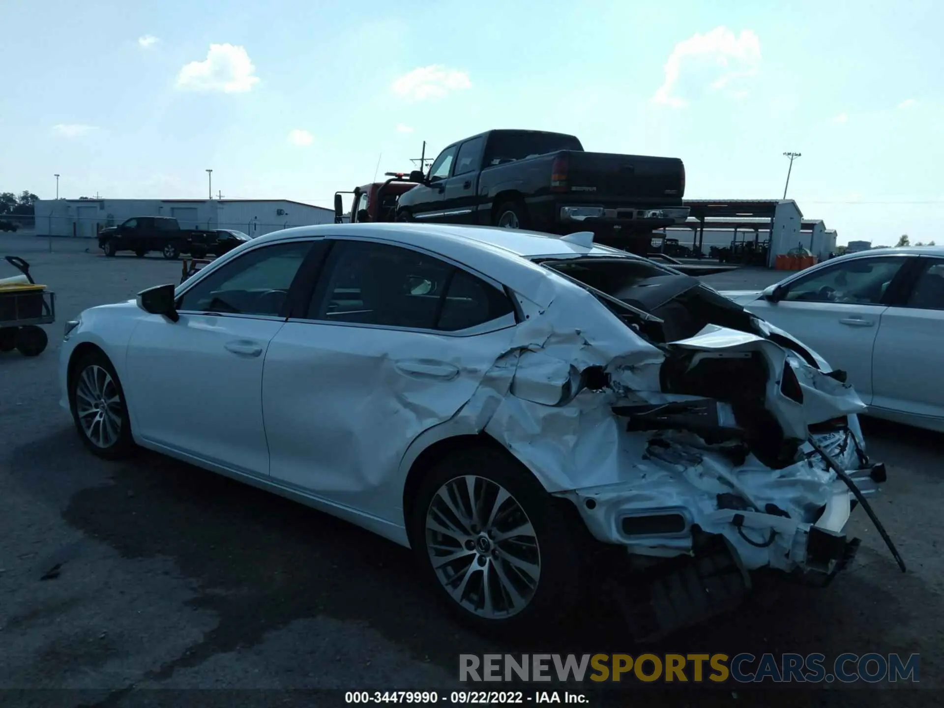3 fotografías del automóvil dañado 58ADZ1B16MU085366 LEXUS ES 2021