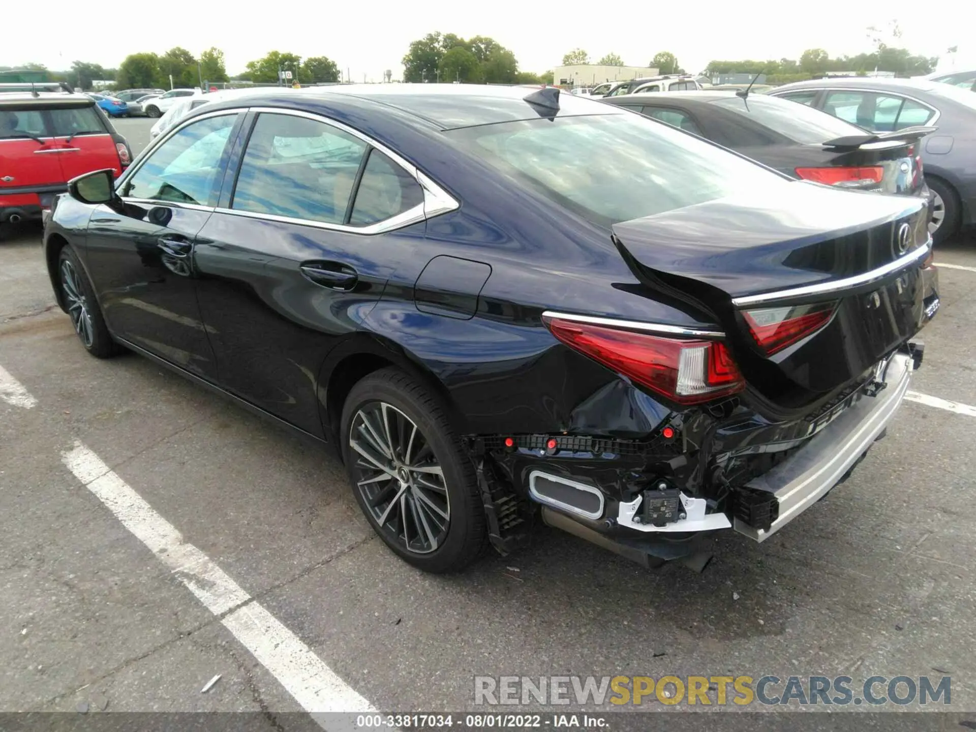 3 fotografías del automóvil dañado 58ADZ1B13NU113657 LEXUS ES 2022