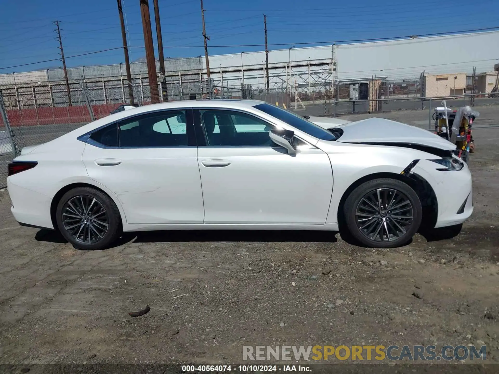 13 fotografías del automóvil dañado 58ADZ1B18PU153302 LEXUS ES 2023