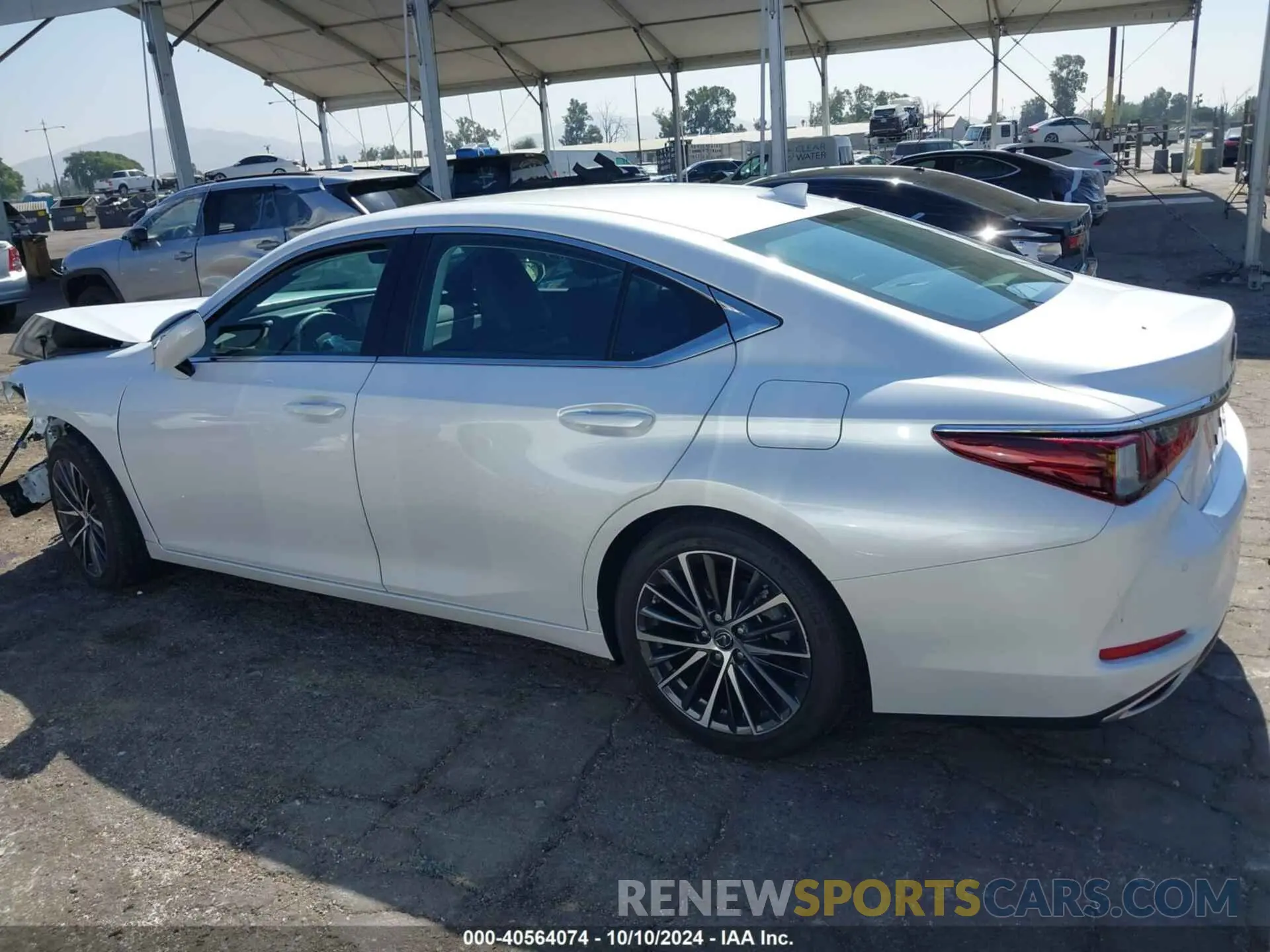 14 fotografías del automóvil dañado 58ADZ1B18PU153302 LEXUS ES 2023