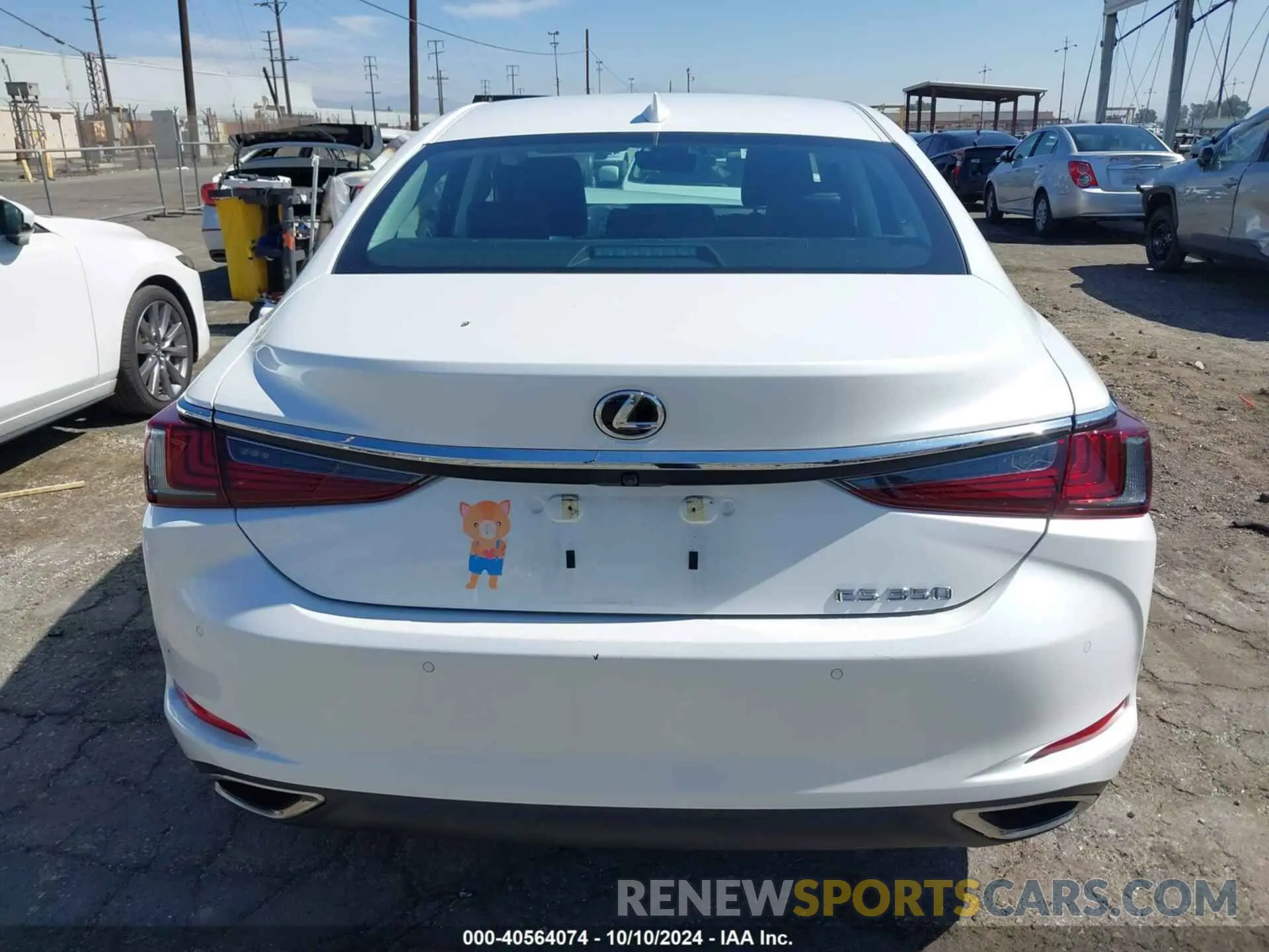 16 fotografías del automóvil dañado 58ADZ1B18PU153302 LEXUS ES 2023