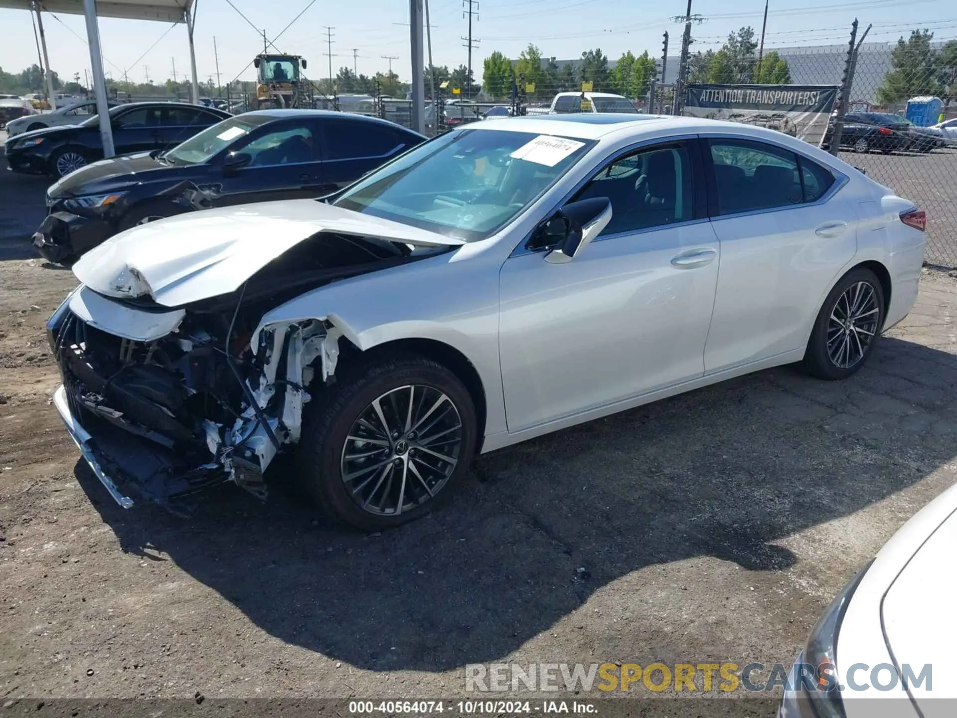 2 fotografías del automóvil dañado 58ADZ1B18PU153302 LEXUS ES 2023