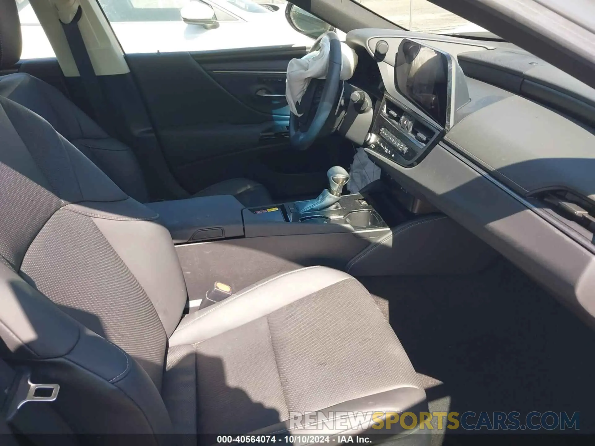 5 fotografías del automóvil dañado 58ADZ1B18PU153302 LEXUS ES 2023