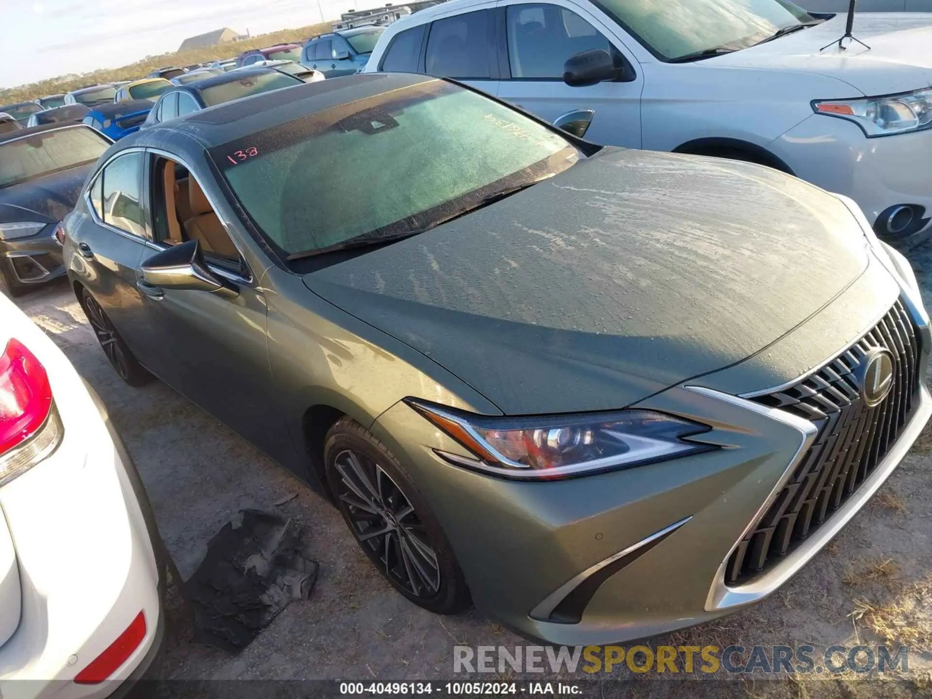 13 fotografías del automóvil dañado 58ADZ1B17RU180879 LEXUS ES 2024