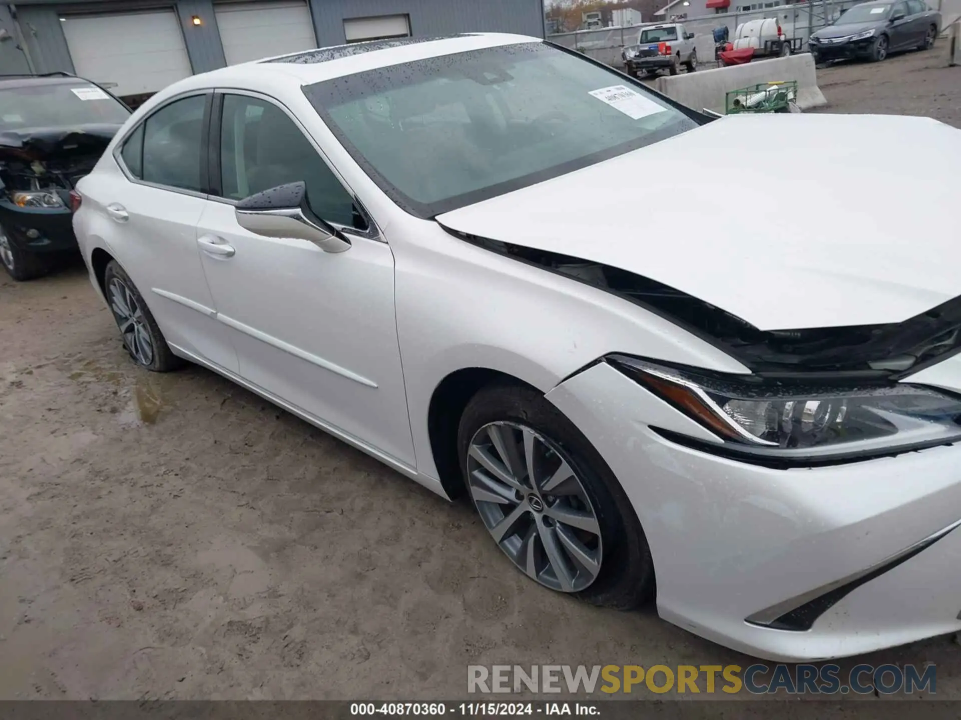 13 fotografías del automóvil dañado 58AC11D10MU001395 LEXUS ES 250 2021