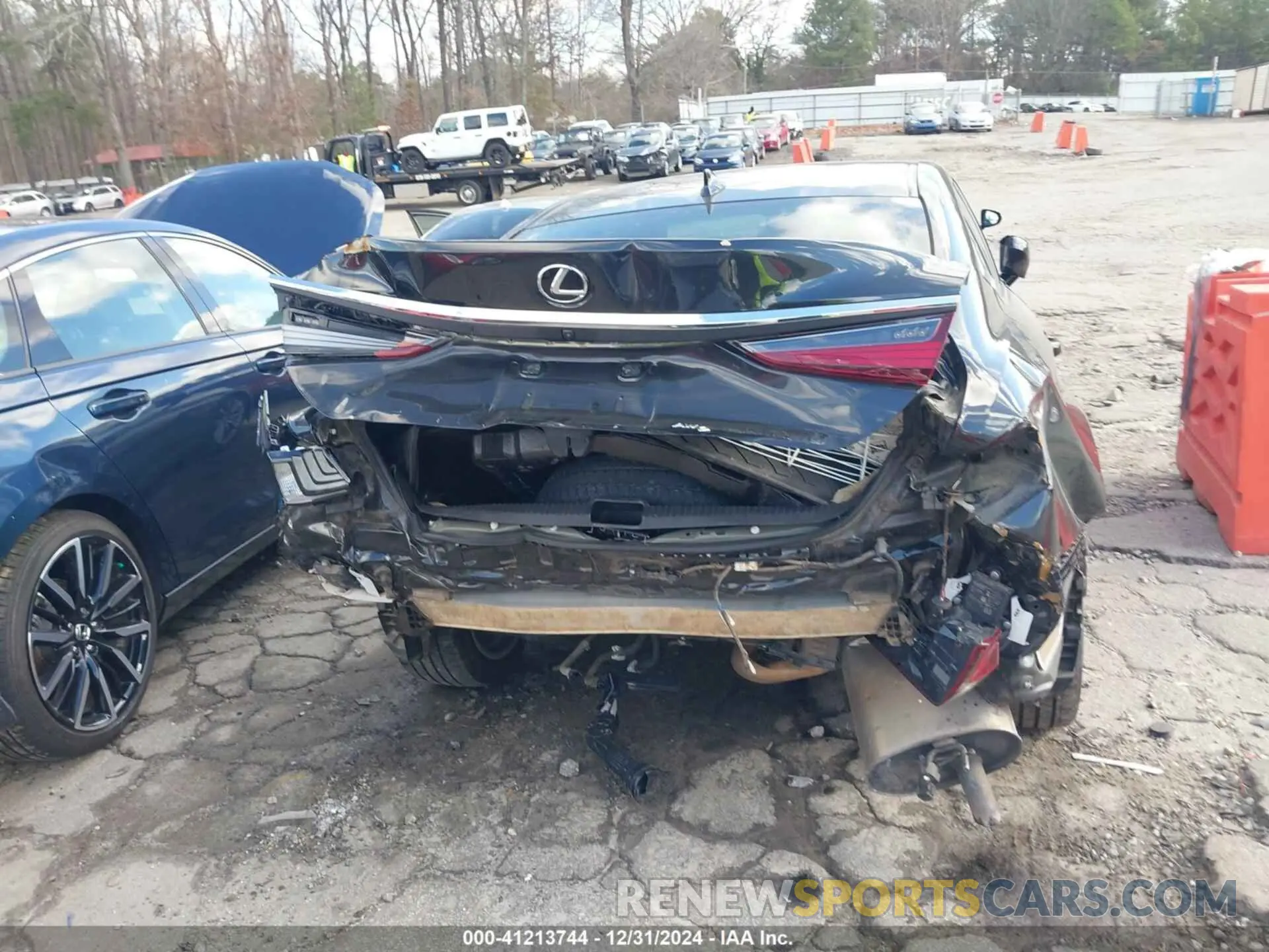 16 fotografías del automóvil dañado 58AD11D10MU003605 LEXUS ES 250 2021