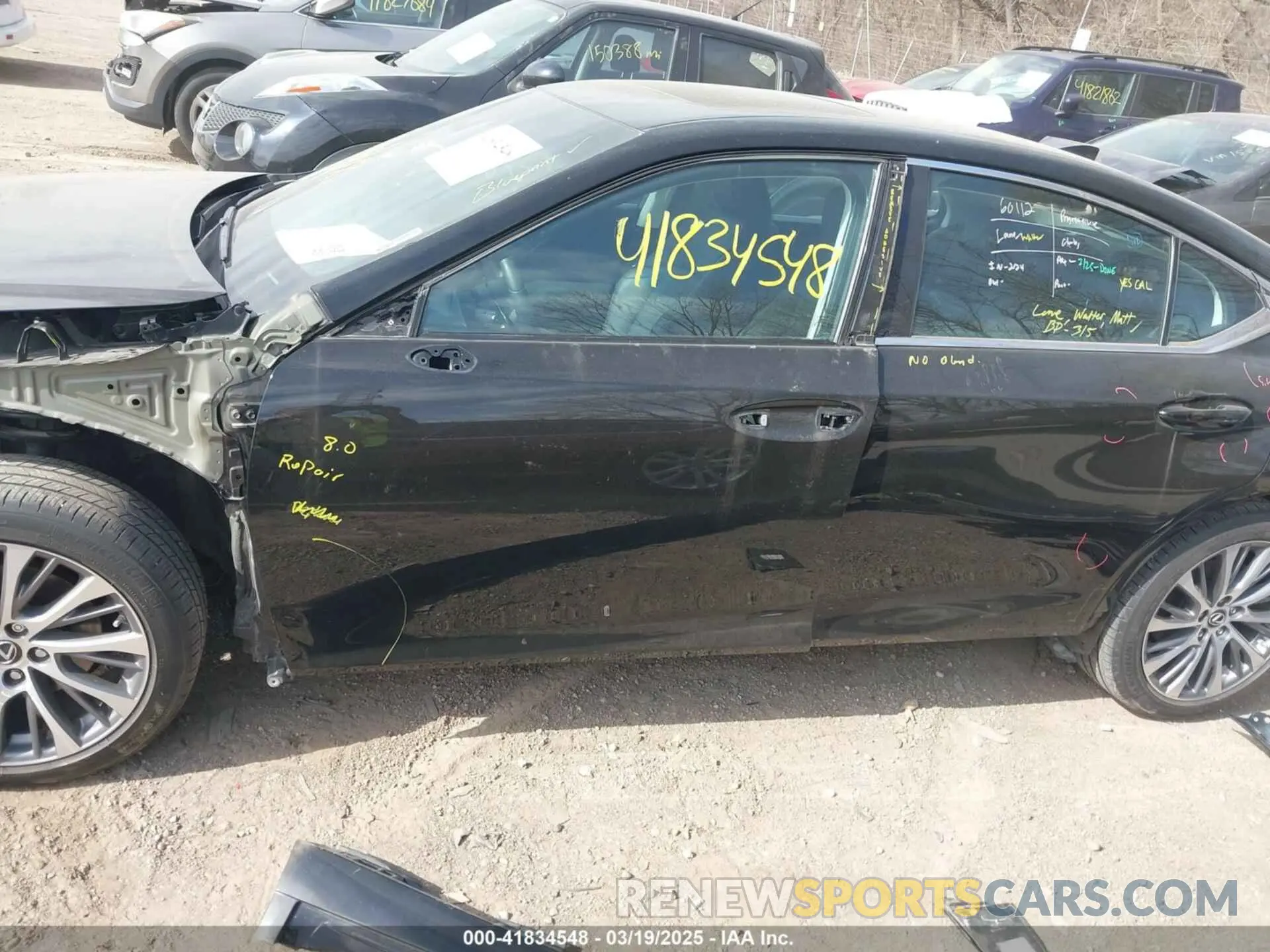 14 fotografías del automóvil dañado 58AD11D11MU007601 LEXUS ES 250 2021