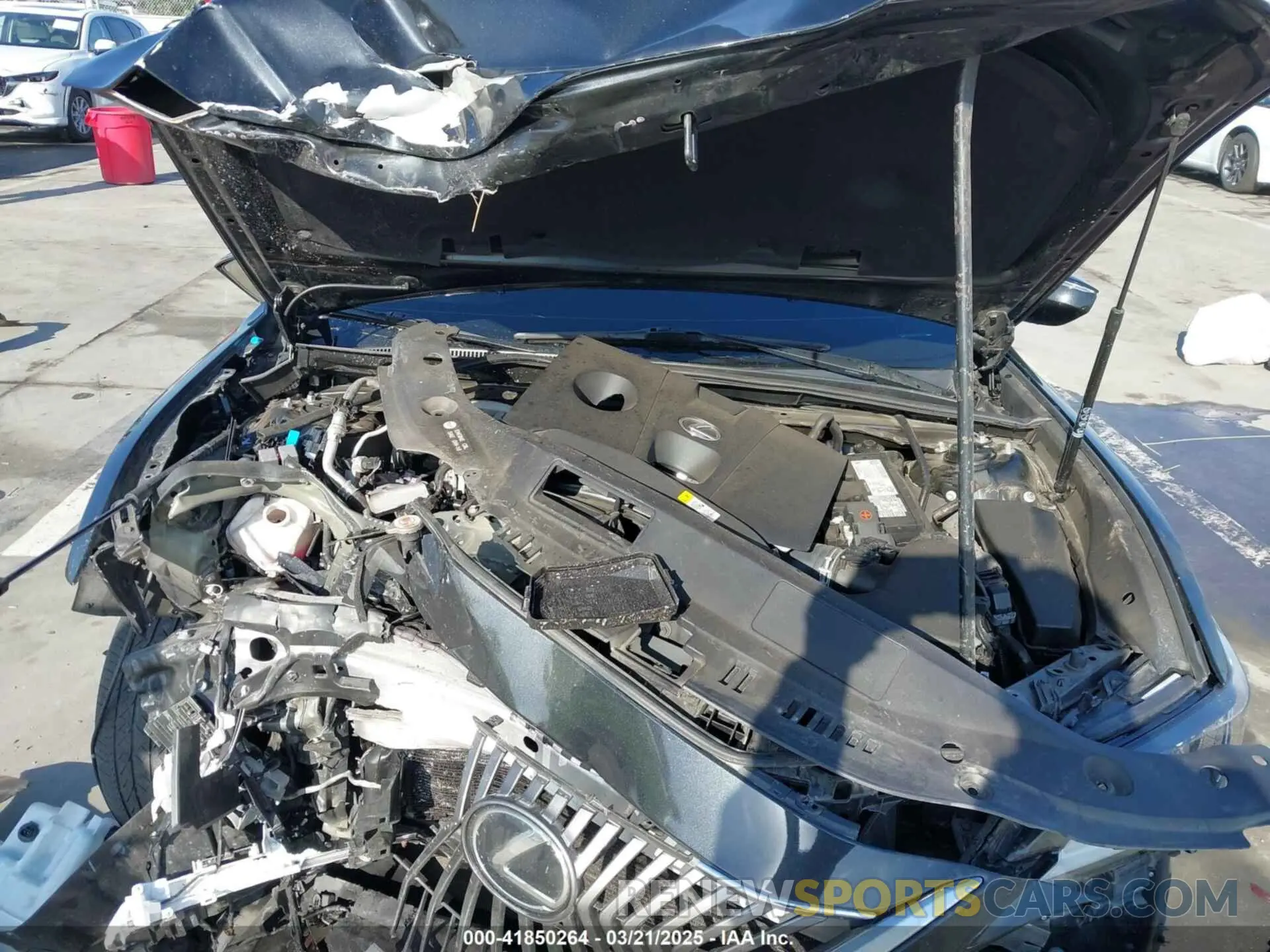 10 fotografías del automóvil dañado 58AD11D16MU002636 LEXUS ES 250 2021