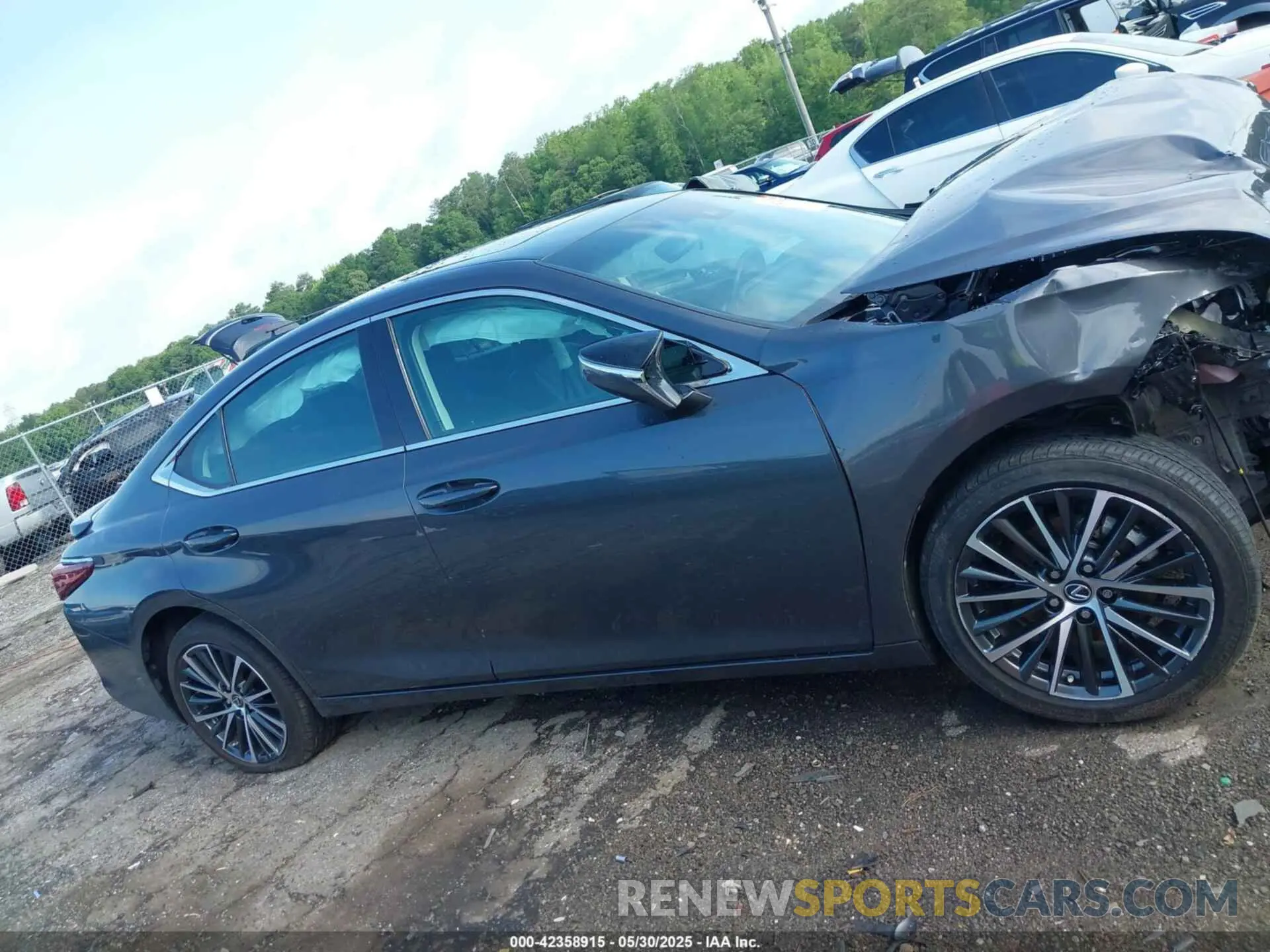 13 fotografías del automóvil dañado 58AD11D16PU011969 LEXUS ES 250 2023