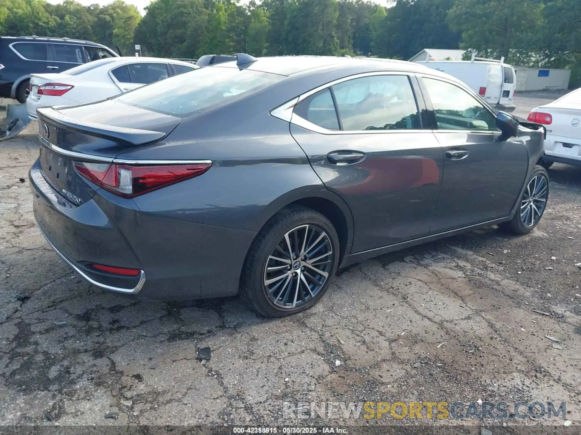 4 fotografías del automóvil dañado 58AD11D16PU011969 LEXUS ES 250 2023