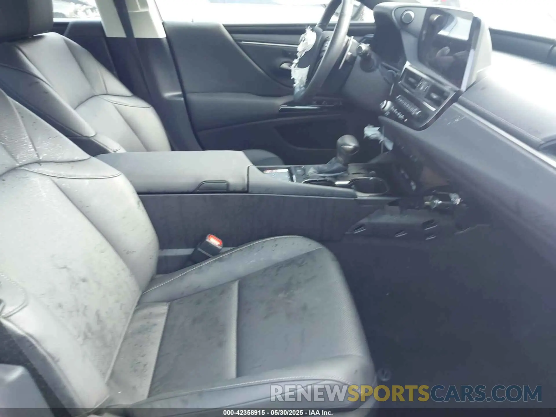 5 fotografías del automóvil dañado 58AD11D16PU011969 LEXUS ES 250 2023