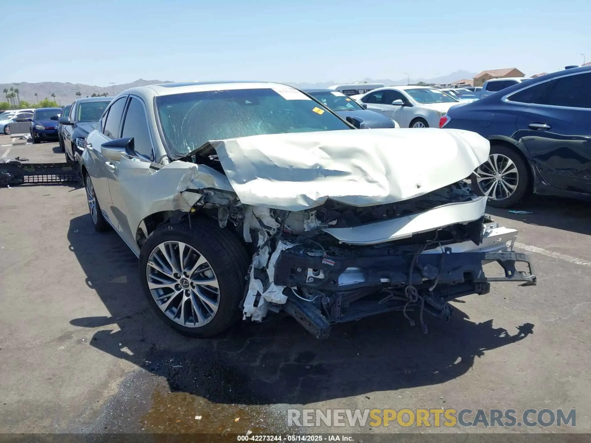 6 fotografías del automóvil dañado 58AB21B15KU002342 LEXUS ES 300H 2019