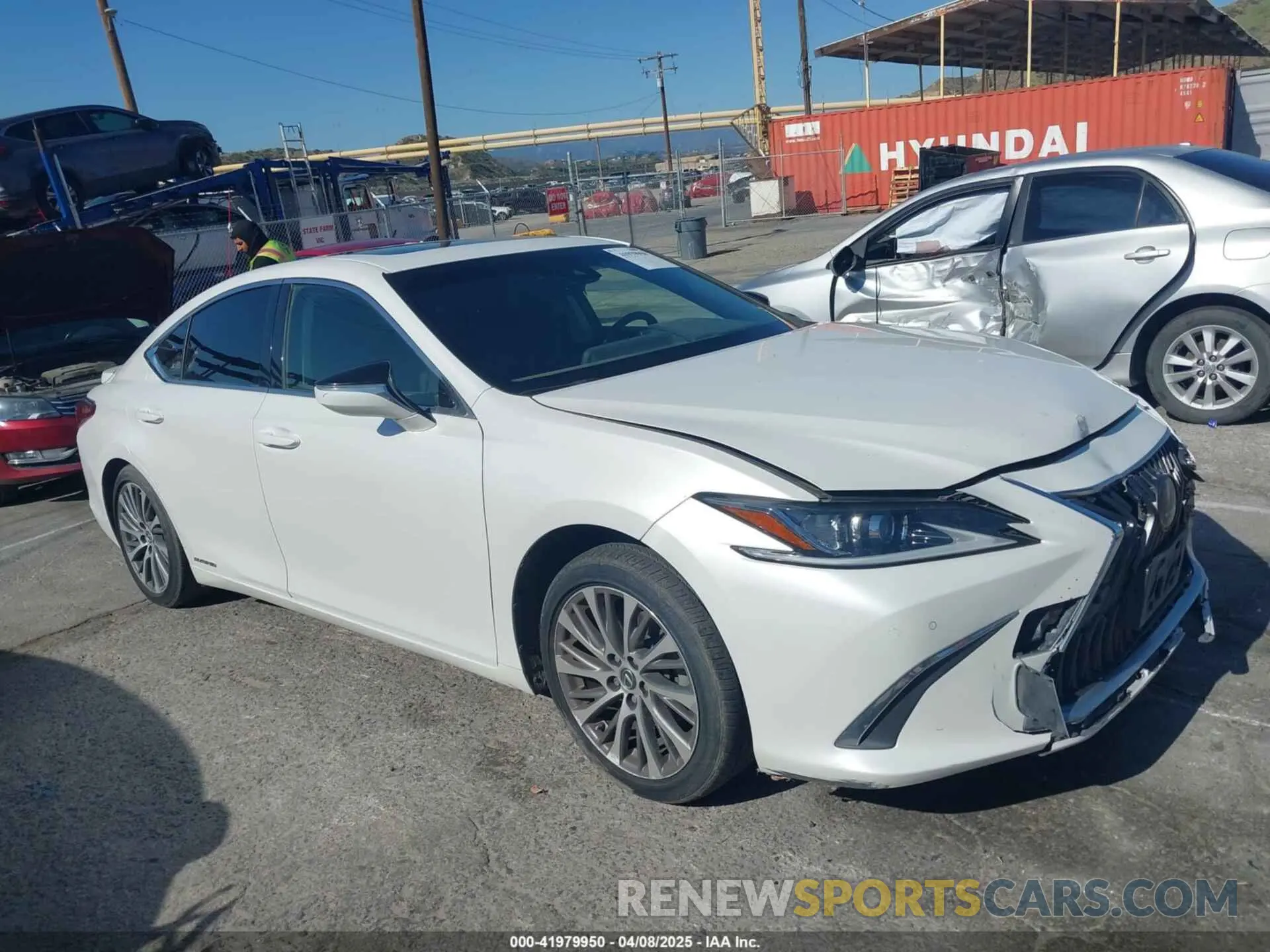 1 fotografías del automóvil dañado JTHB21B10K2036789 LEXUS ES 300H 2019