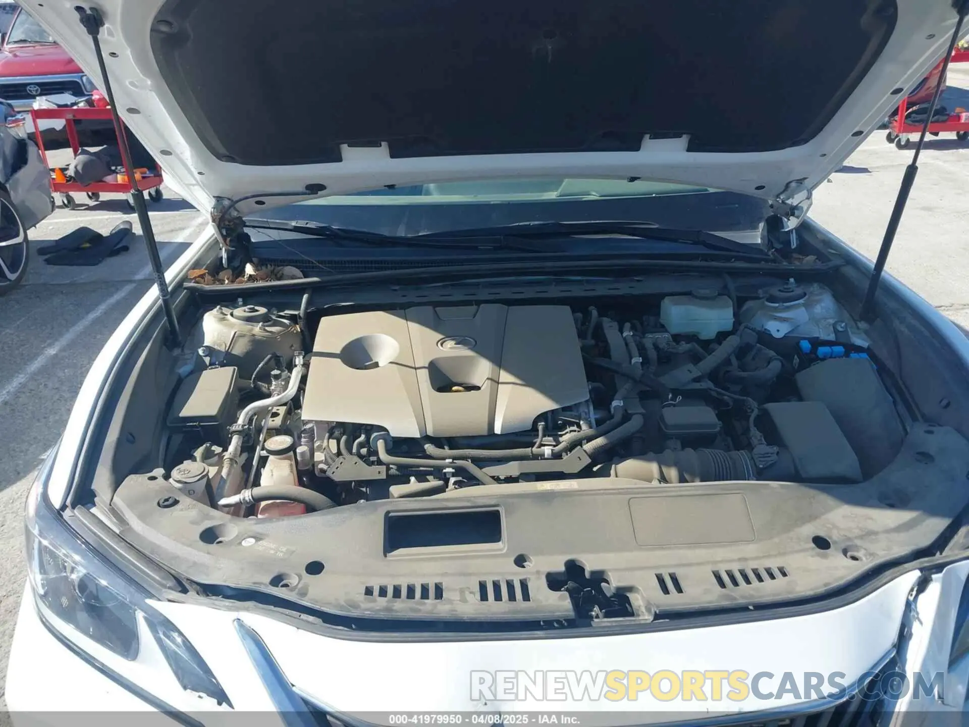 10 fotografías del automóvil dañado JTHB21B10K2036789 LEXUS ES 300H 2019