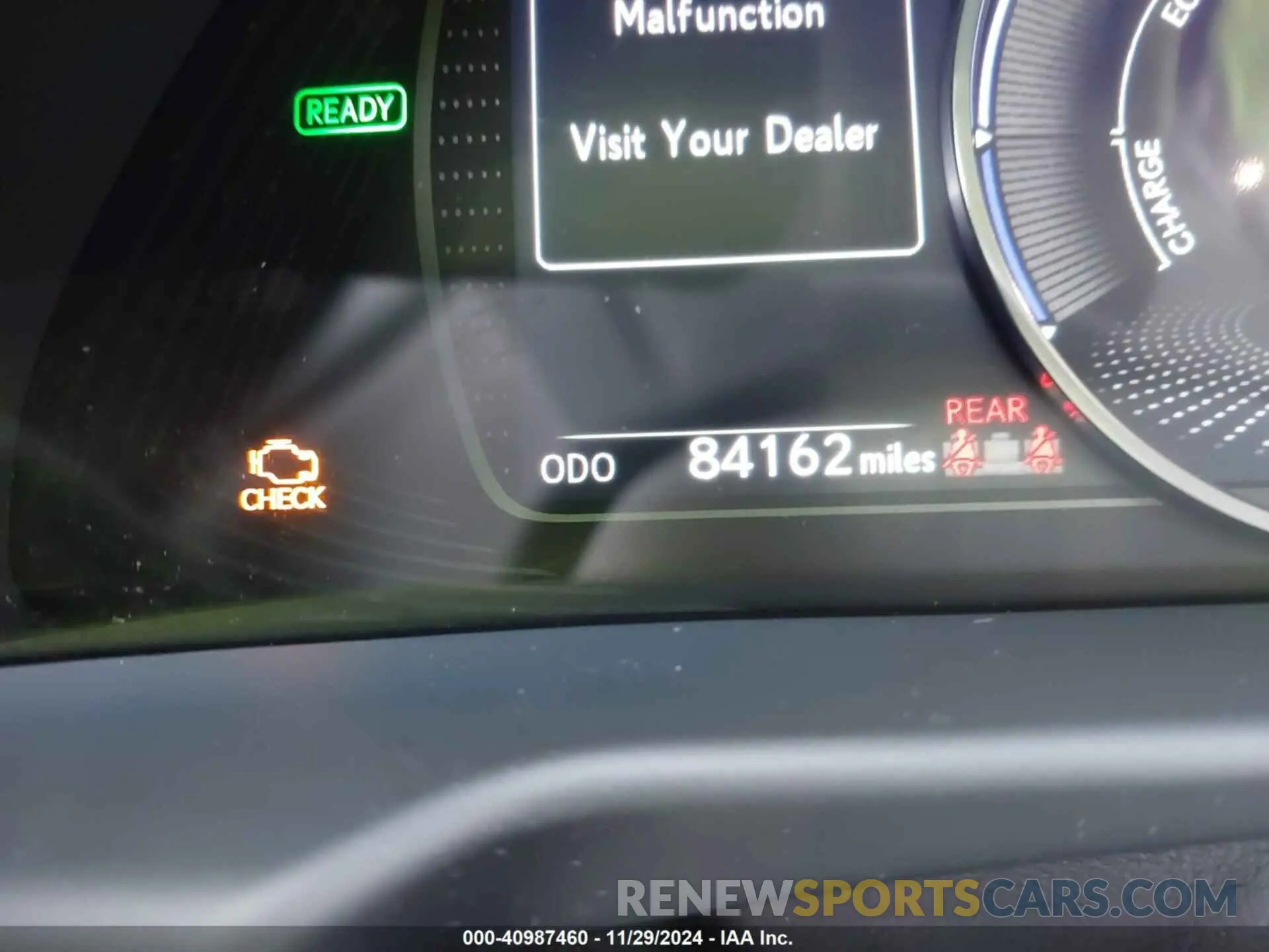 15 fotografías del automóvil dañado JTHB21B11K2003557 LEXUS ES 300H 2019