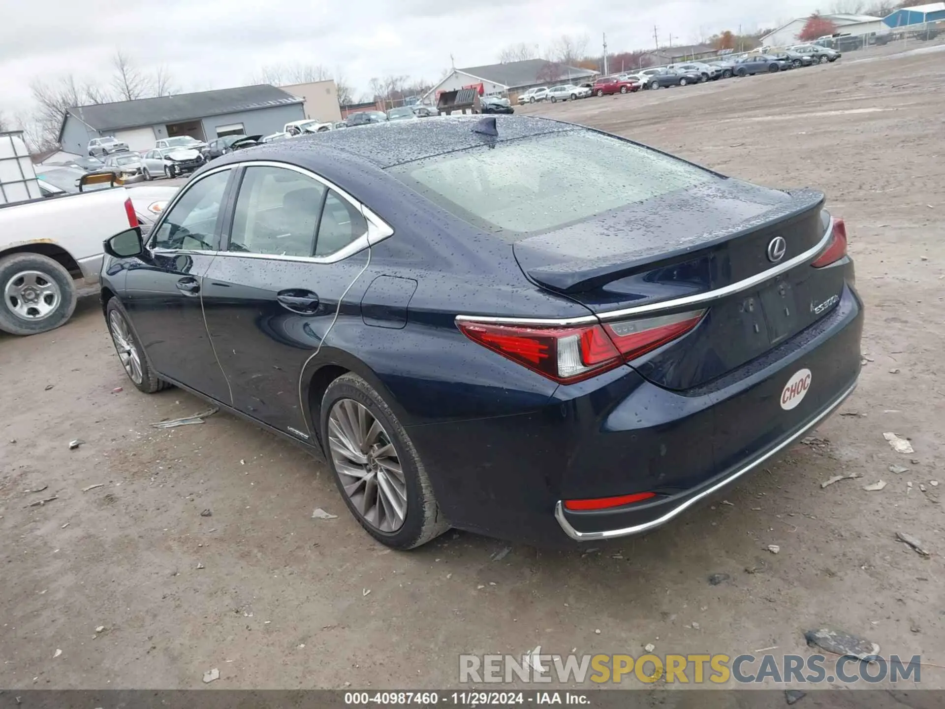 3 fotografías del automóvil dañado JTHB21B11K2003557 LEXUS ES 300H 2019