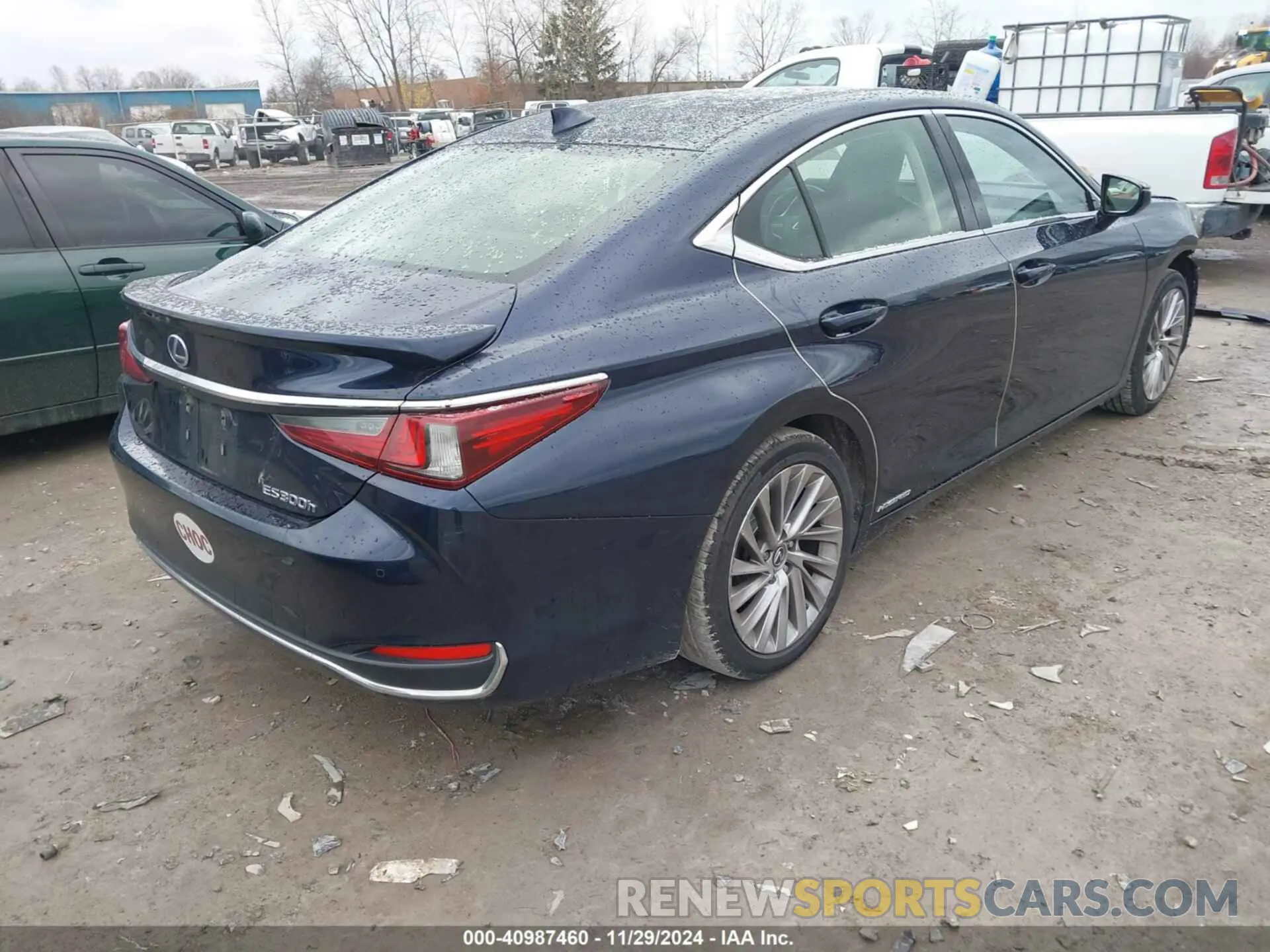 4 fotografías del automóvil dañado JTHB21B11K2003557 LEXUS ES 300H 2019