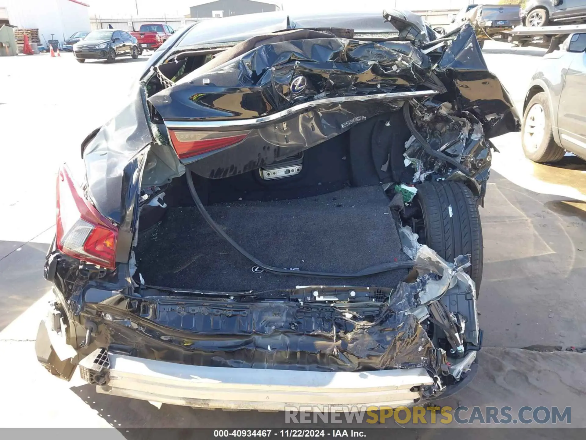 16 fotografías del automóvil dañado JTHB21B15K2002072 LEXUS ES 300H 2019