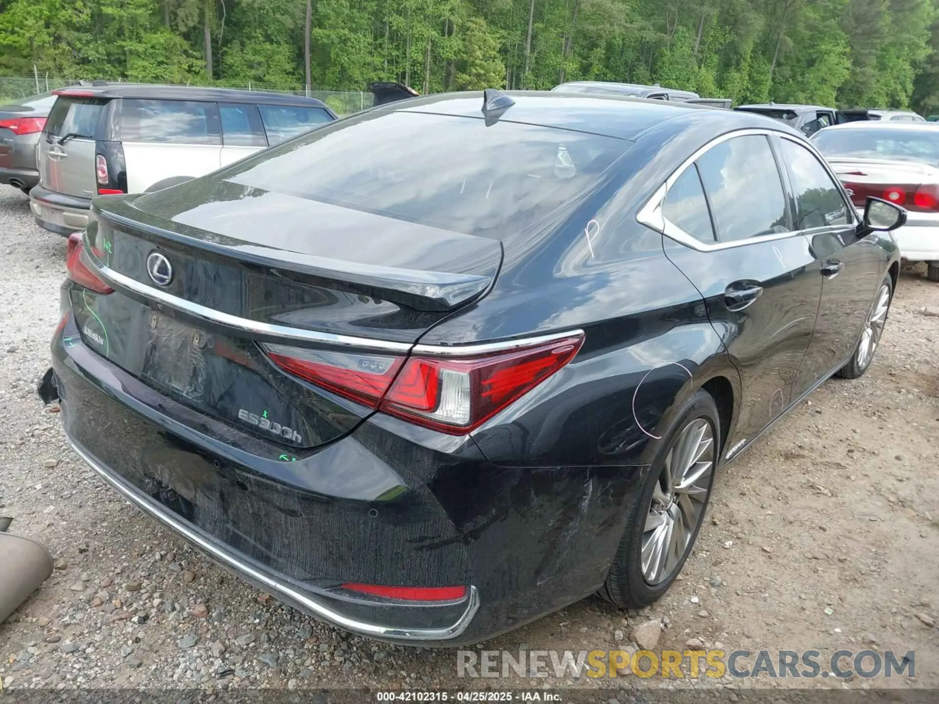 4 fotografías del automóvil dañado JTHB21B18K2024051 LEXUS ES 300H 2019