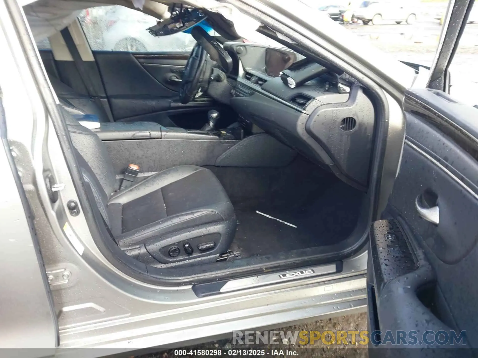 5 fotografías del automóvil dañado JTHB21B19K2018324 LEXUS ES 300H 2019