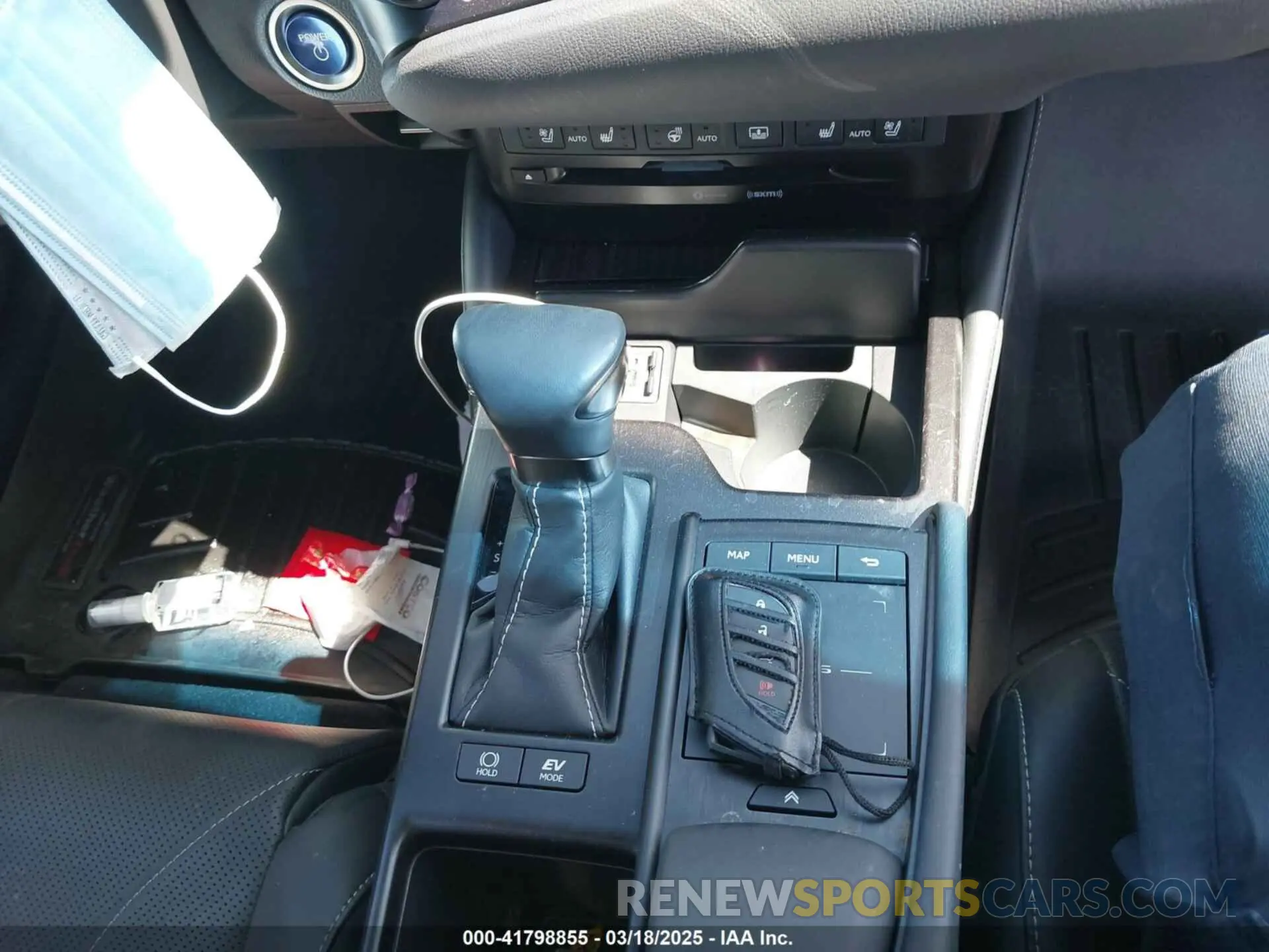 11 fotografías del automóvil dañado JTHB21B19K2041120 LEXUS ES 300H 2019