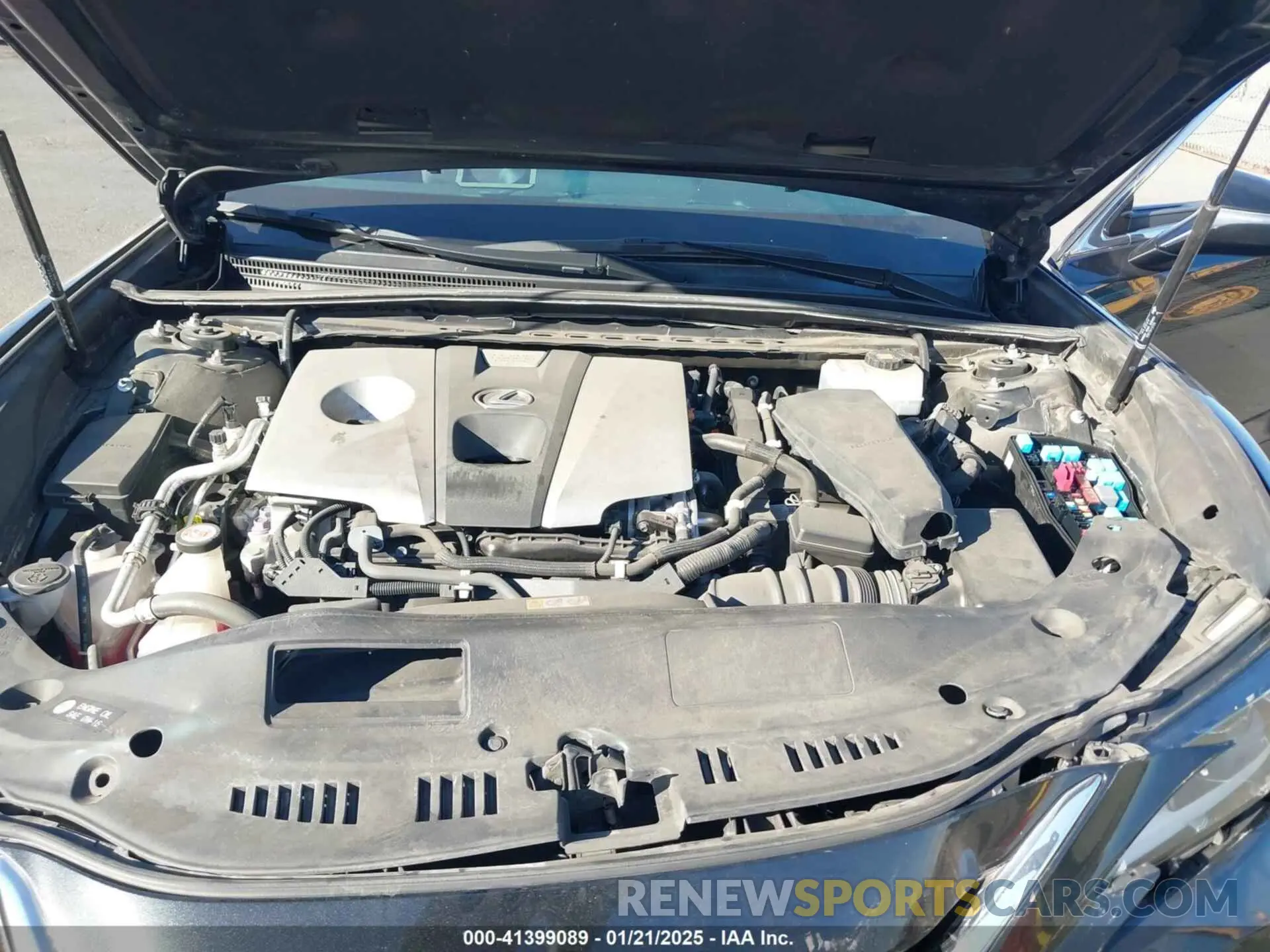 10 fotografías del automóvil dañado 58AD21B15LU005820 LEXUS ES 300H 2020