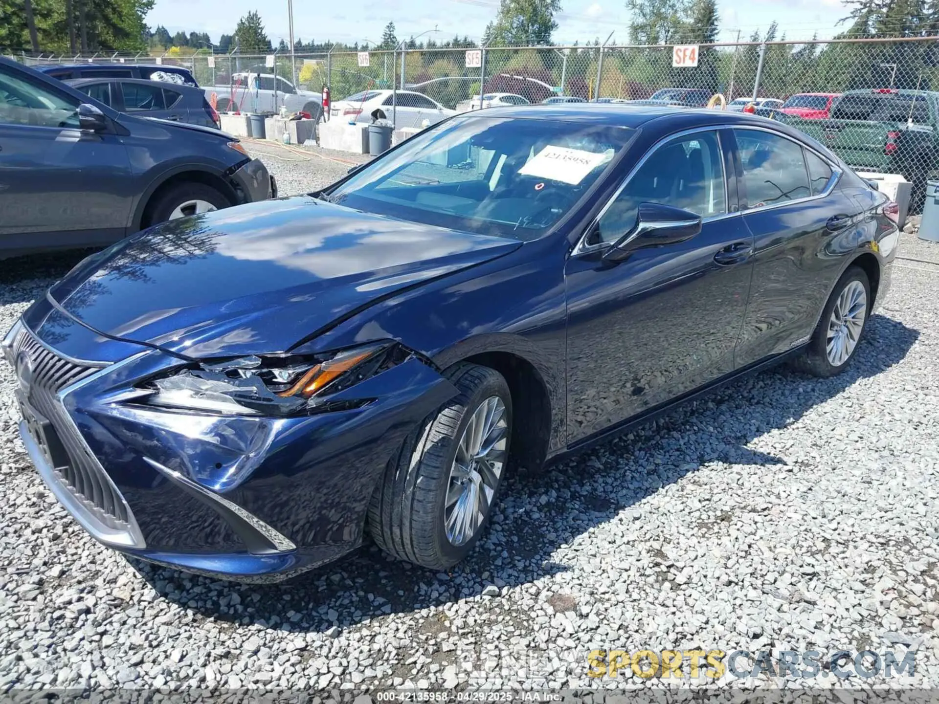 2 fotografías del automóvil dañado 58AE21B12LU011806 LEXUS ES 300H 2020
