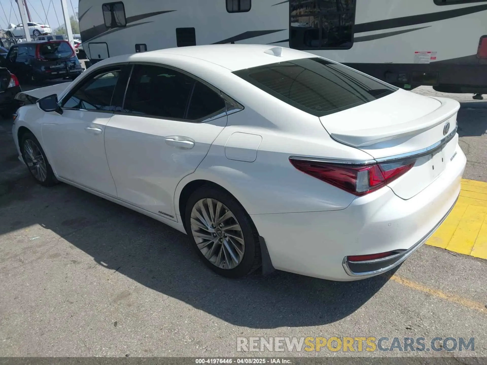 3 fotografías del automóvil dañado 58AE21B18LU008618 LEXUS ES 300H 2020