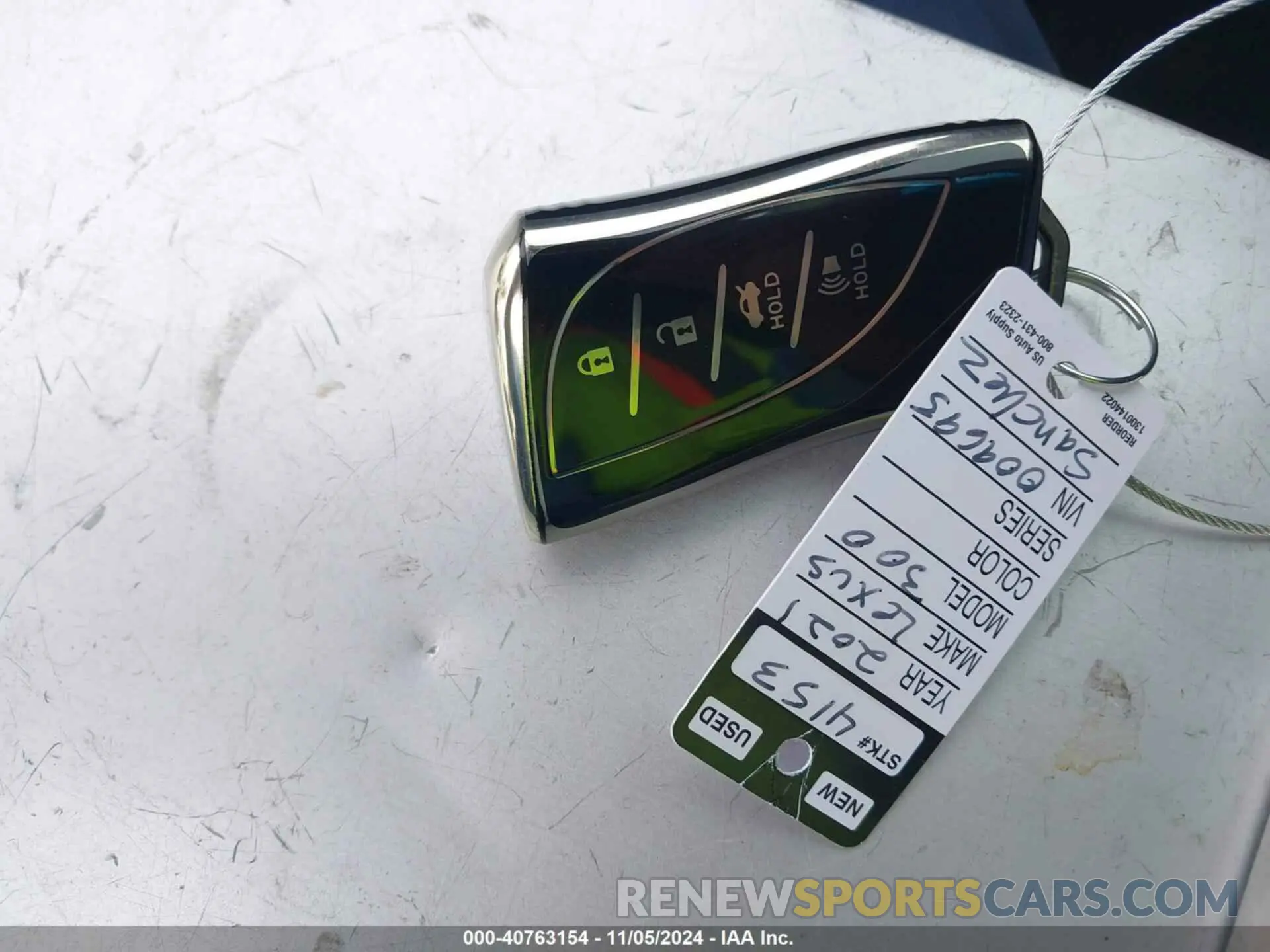 11 fotografías del automóvil dañado 58ACA1C16MU009695 LEXUS ES 300H 2021