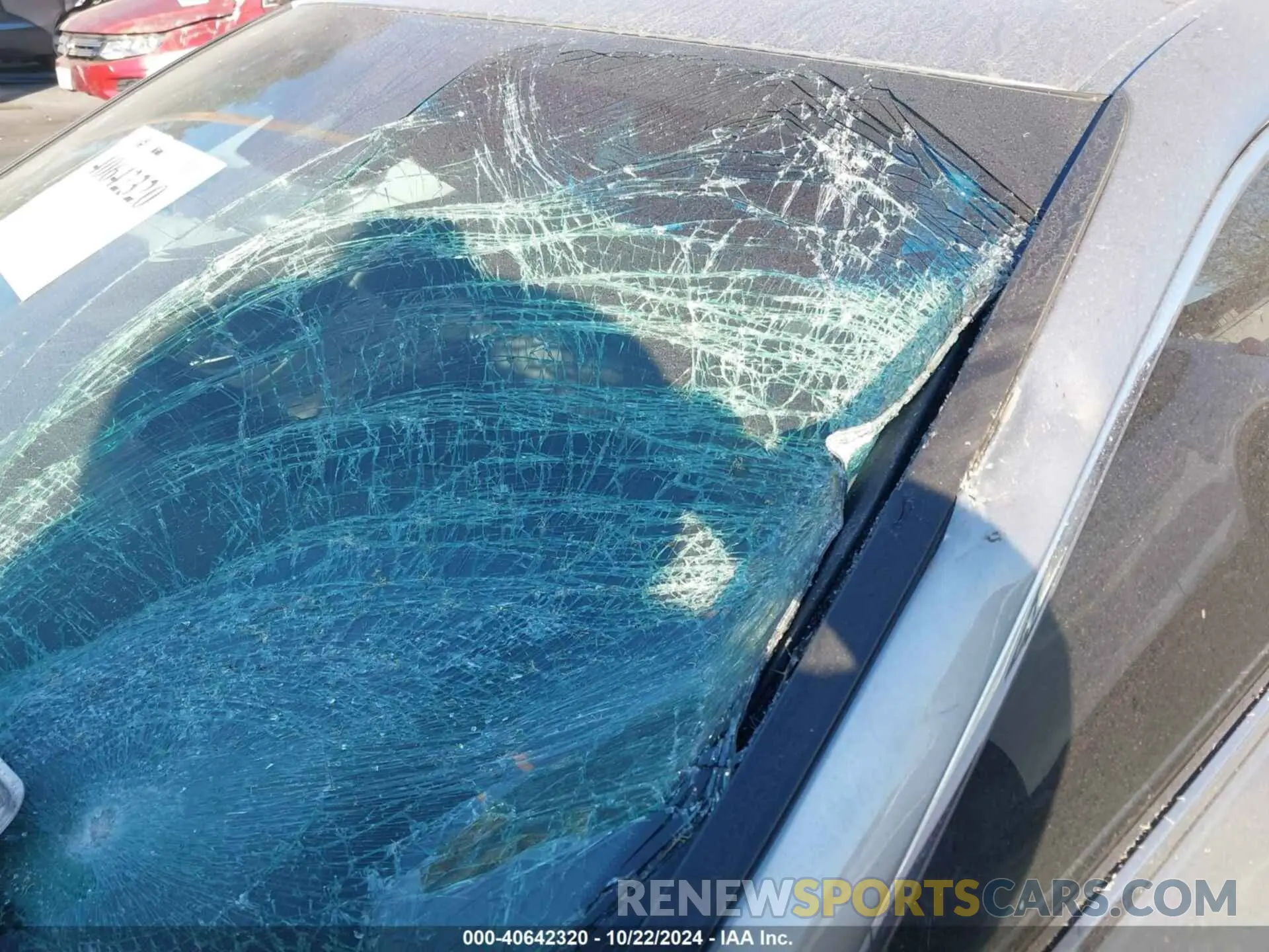 12 fotografías del automóvil dañado 58ADA1C12MU001260 LEXUS ES 300H 2021