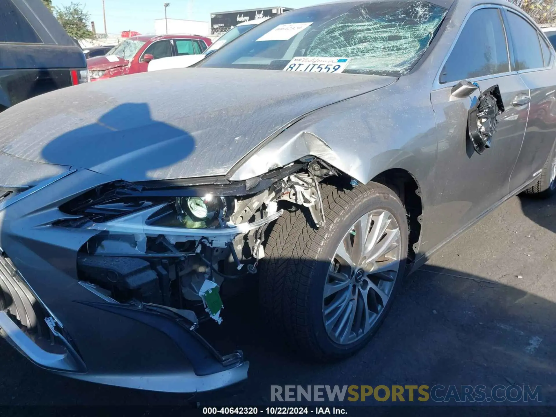 6 fotografías del automóvil dañado 58ADA1C12MU001260 LEXUS ES 300H 2021