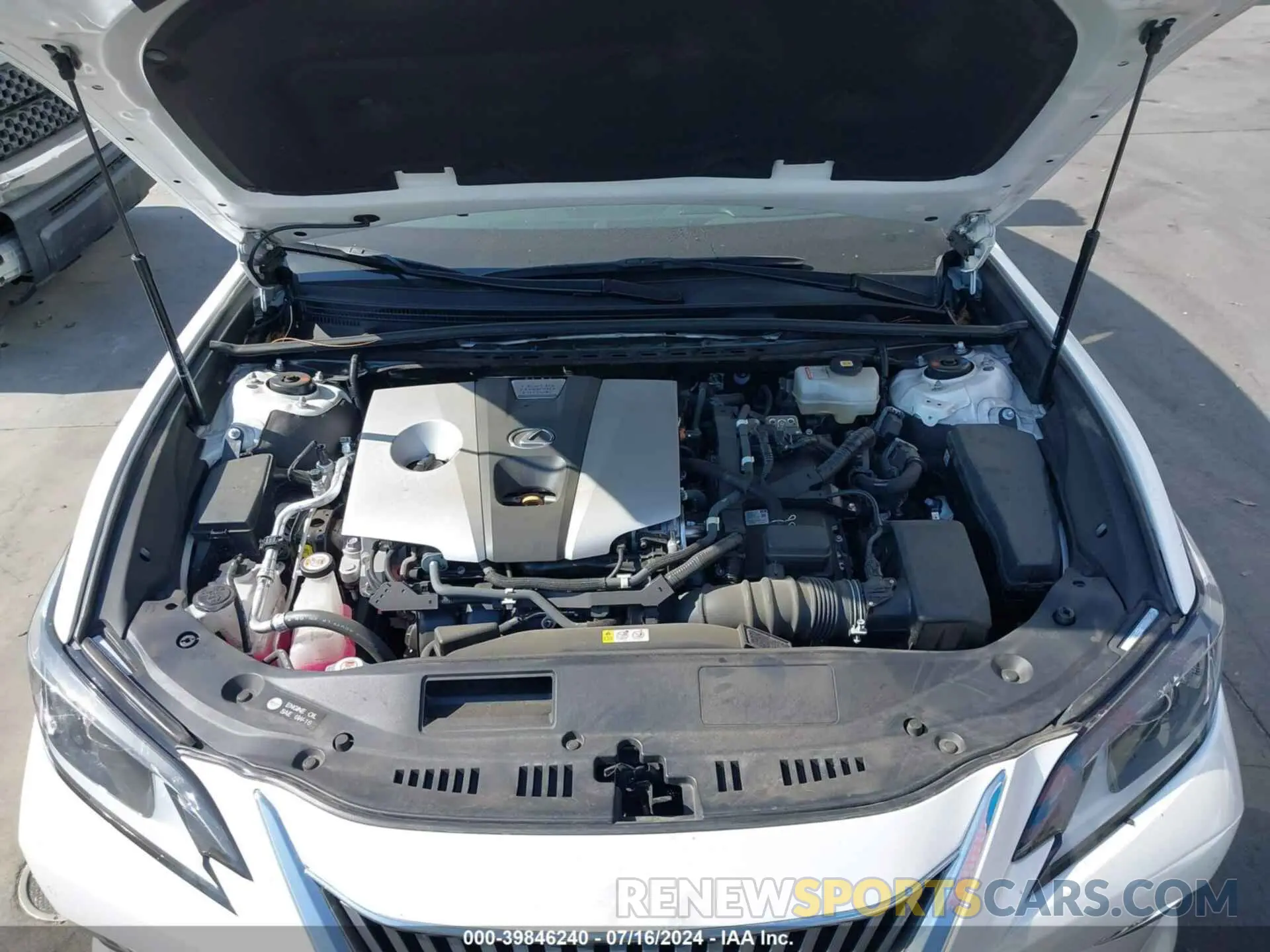 10 fotografías del automóvil dañado 58ADA1C15MU001348 LEXUS ES 300H 2021