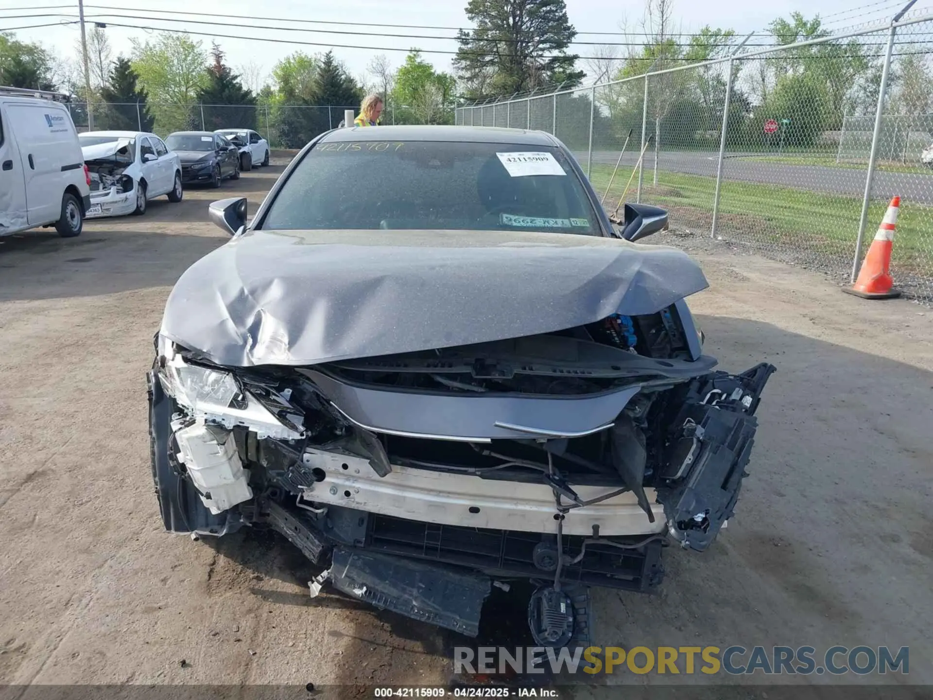 12 fotografías del automóvil dañado 58AEA1C13MU005774 LEXUS ES 300H 2021