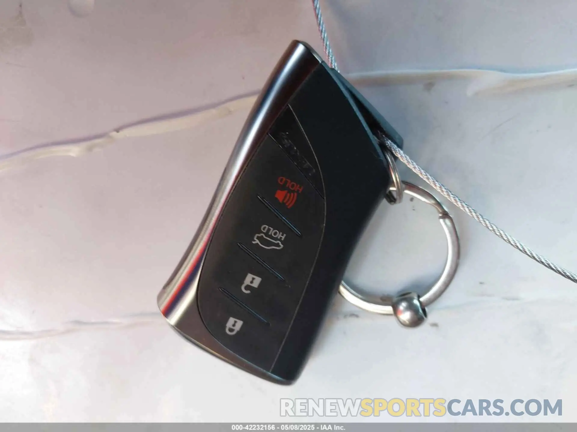 11 fotografías del automóvil dañado 58ADA1C13NU019137 LEXUS ES 300H 2022
