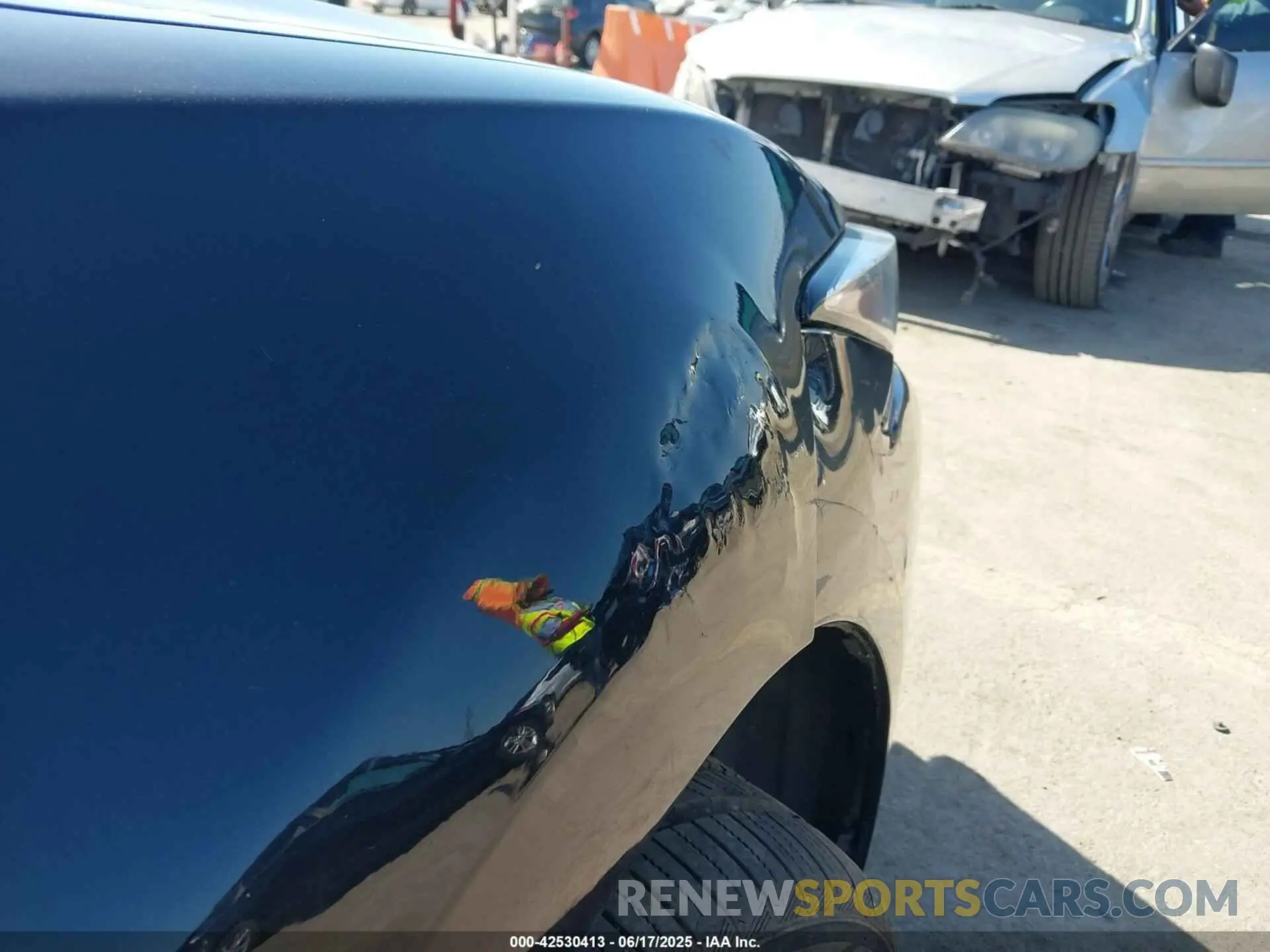 18 fotografías del automóvil dañado 58ADA1C17NU017942 LEXUS ES 300H 2022