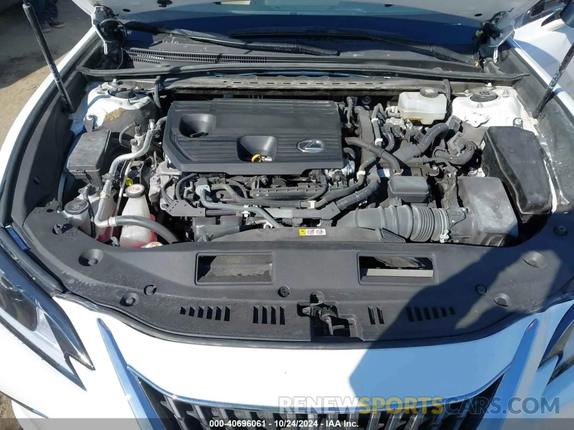 10 fotografías del automóvil dañado 58ADA1C19NU015321 LEXUS ES 300H 2022