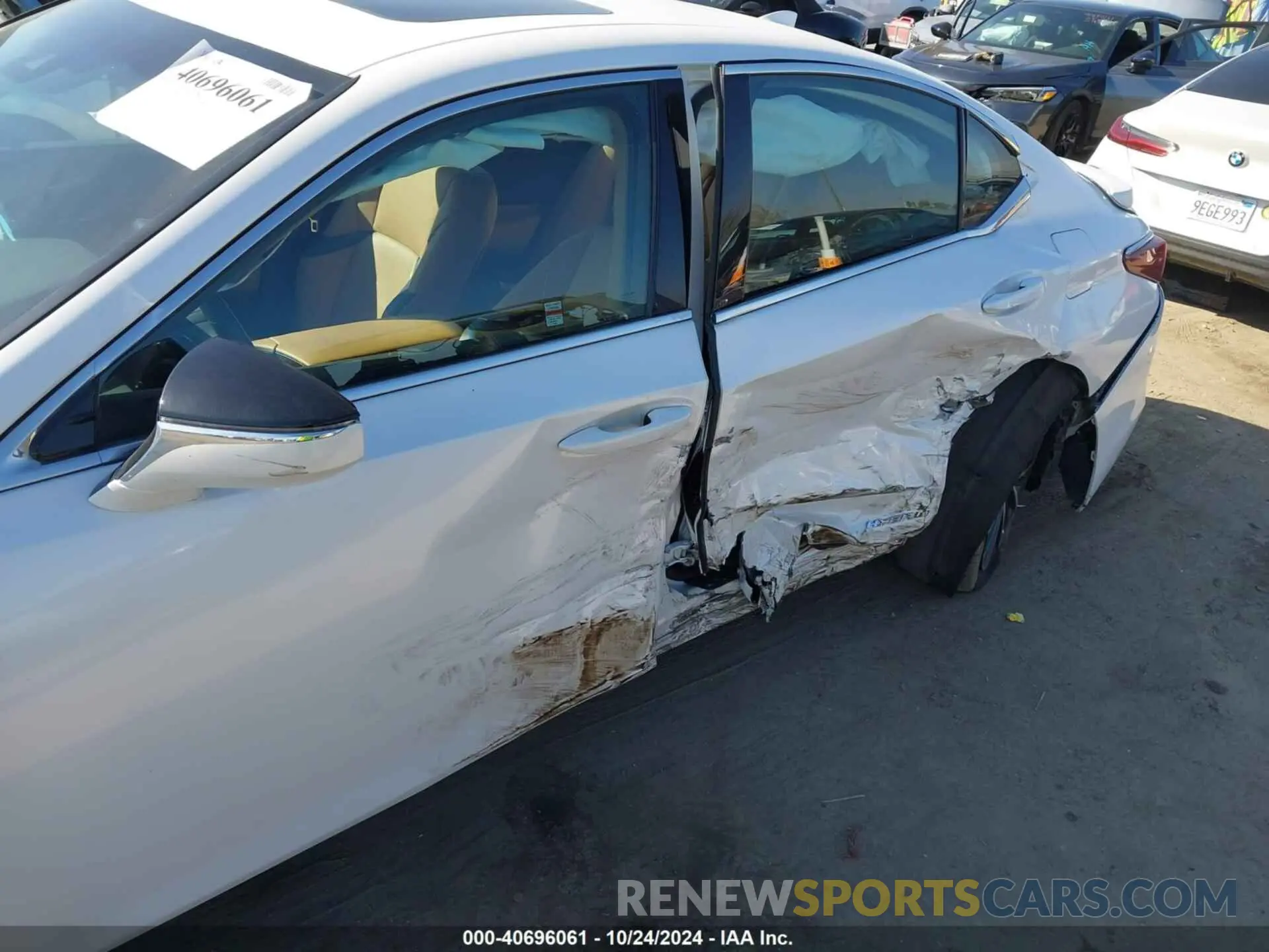 6 fotografías del automóvil dañado 58ADA1C19NU015321 LEXUS ES 300H 2022