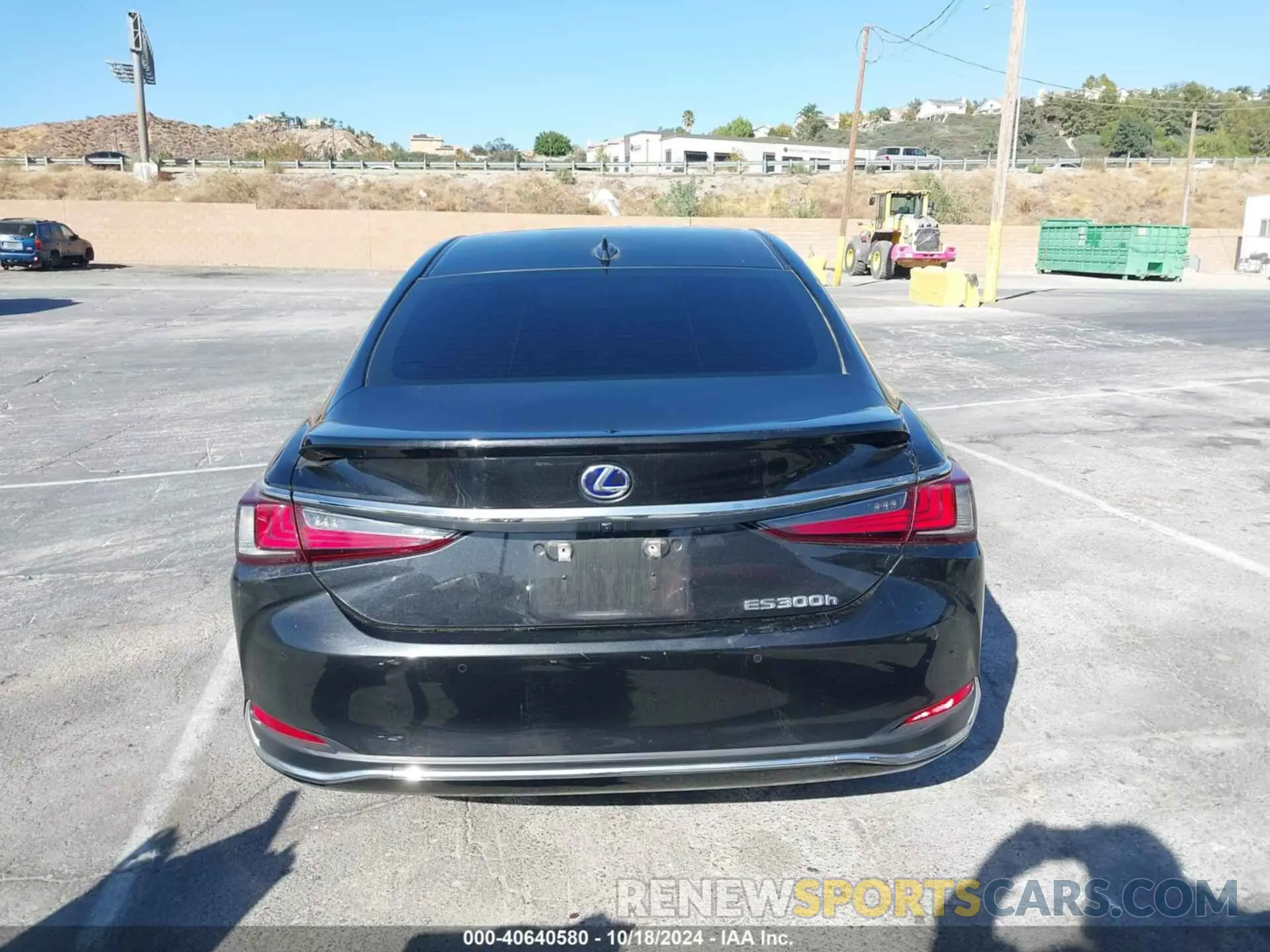 17 fotografías del automóvil dañado 58ADA1C1XNU014663 LEXUS ES 300H 2022
