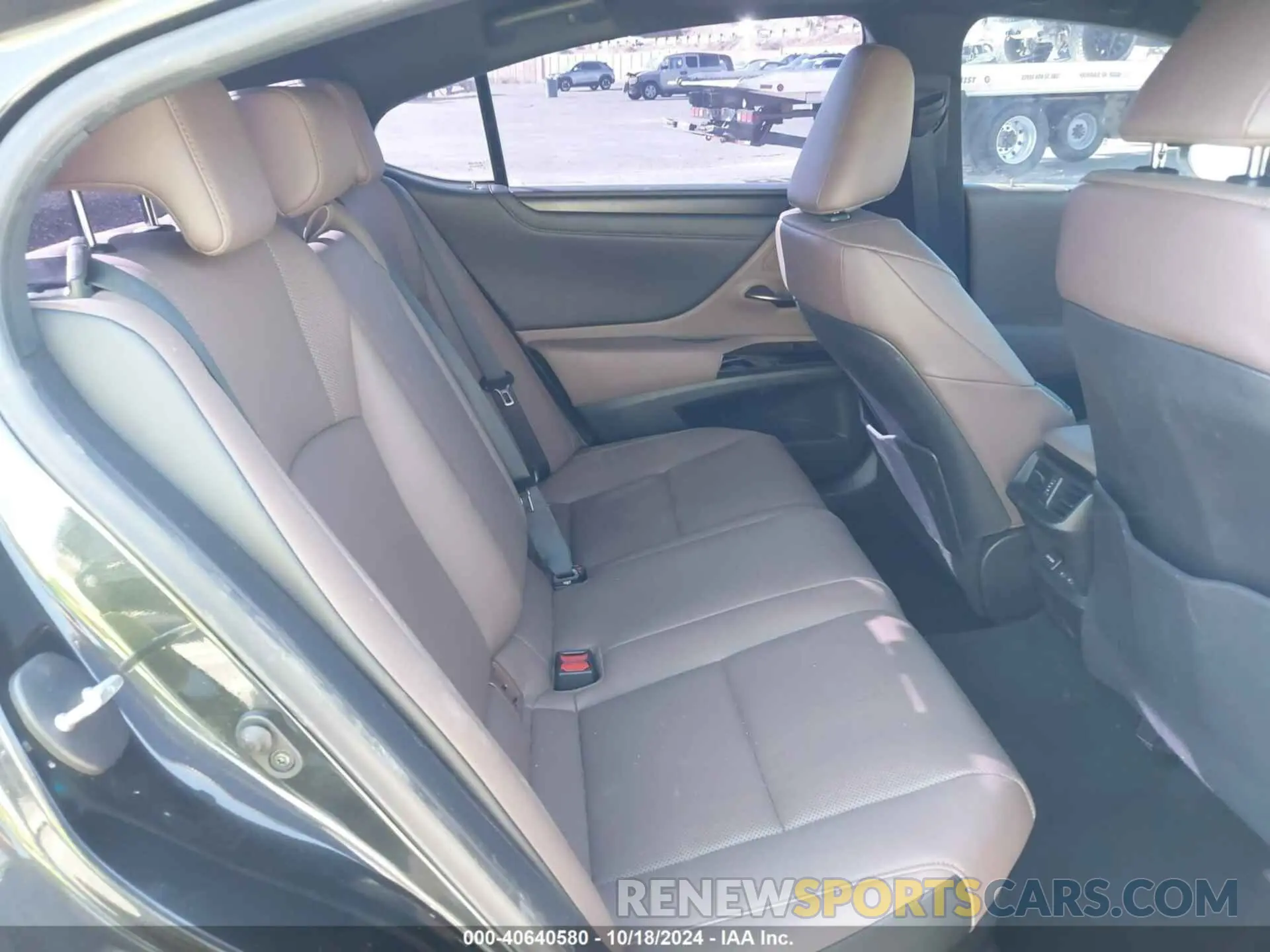 8 fotografías del automóvil dañado 58ADA1C1XNU014663 LEXUS ES 300H 2022