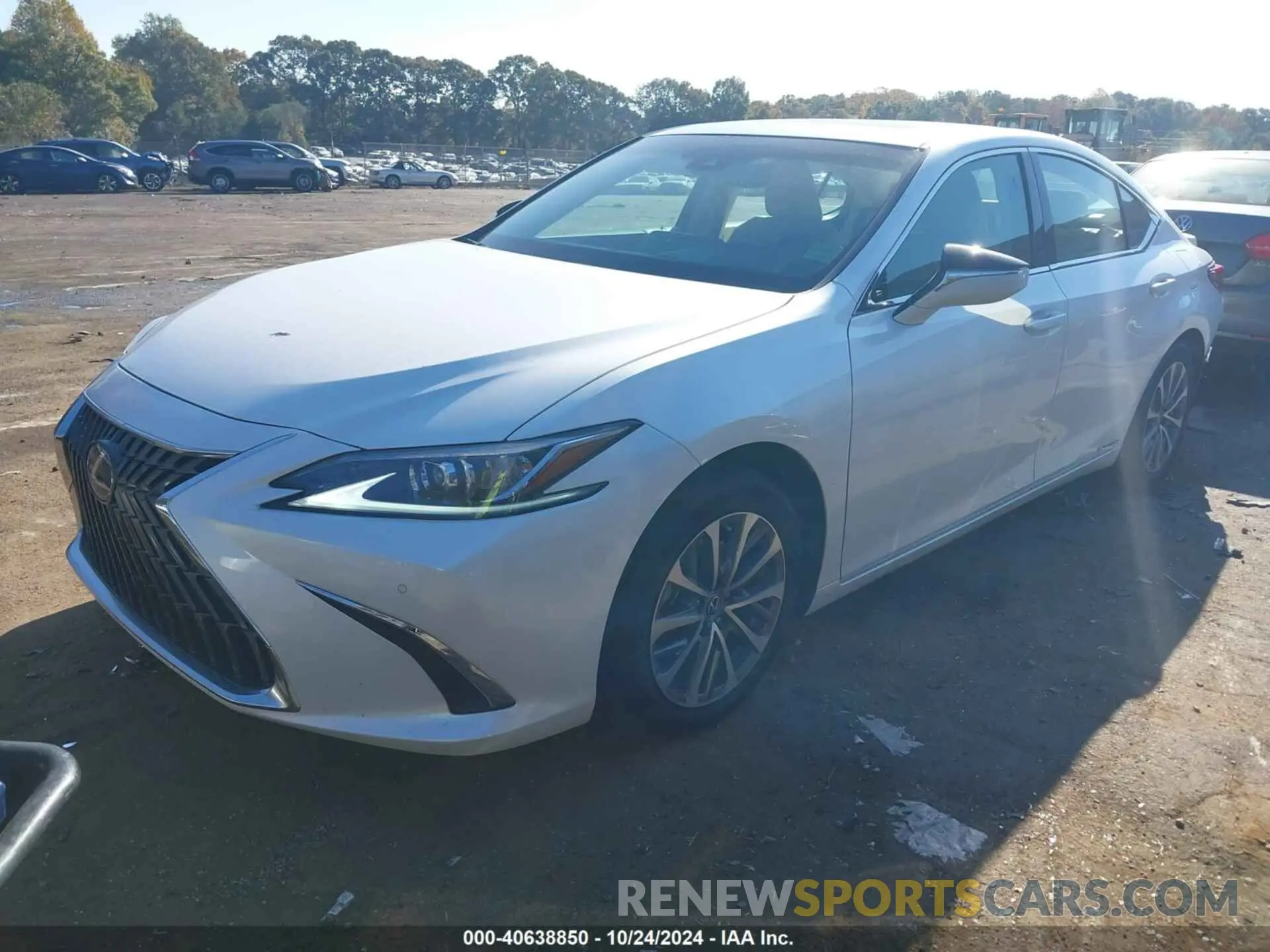 2 fotografías del automóvil dañado 58ADA1C1XNU017546 LEXUS ES 300H 2022