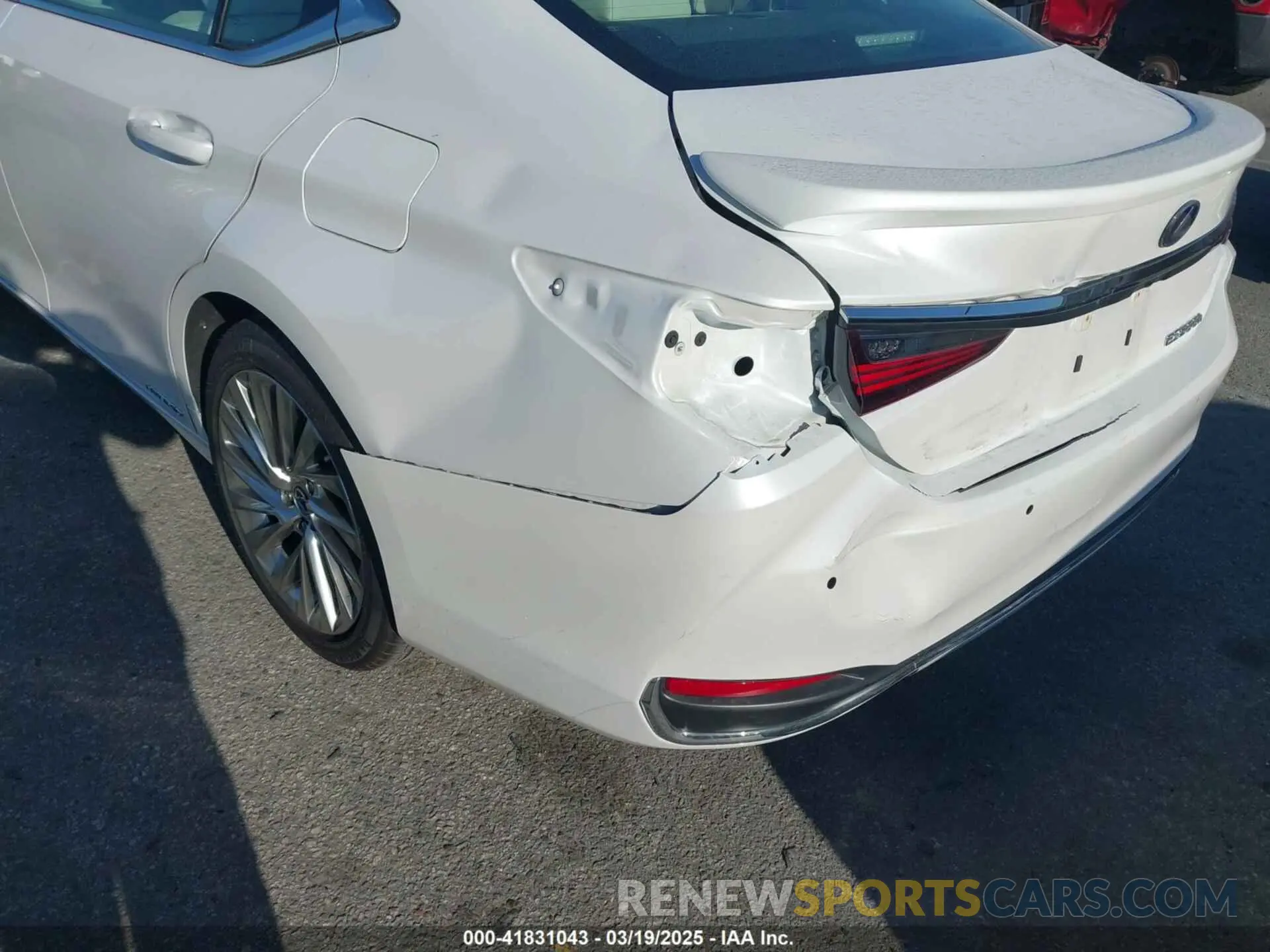 6 fotografías del automóvil dañado 58AEA1C14NU021371 LEXUS ES 300H 2022