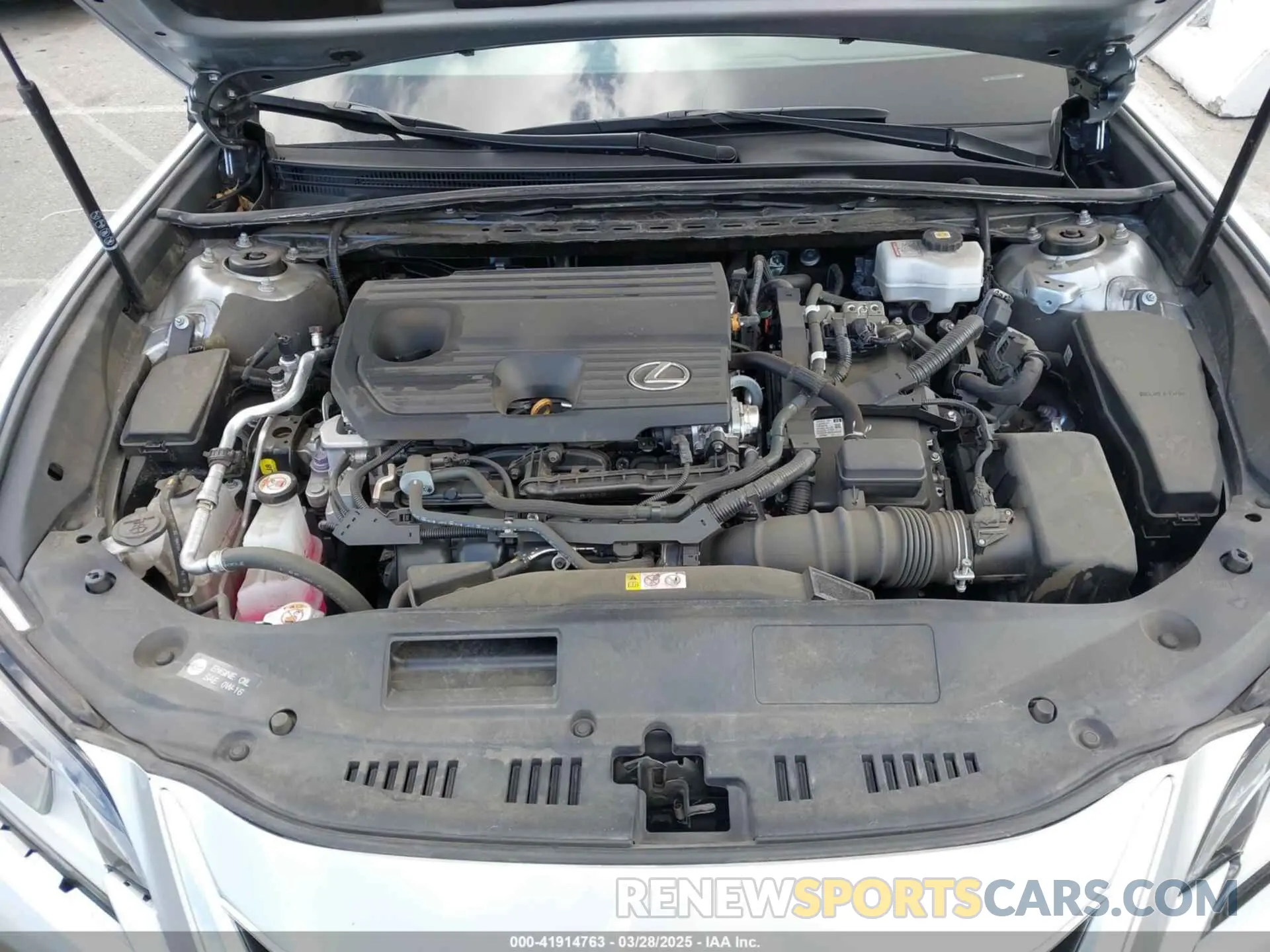 10 fotografías del automóvil dañado 58ADA1C10PU036237 LEXUS ES 300H 2023
