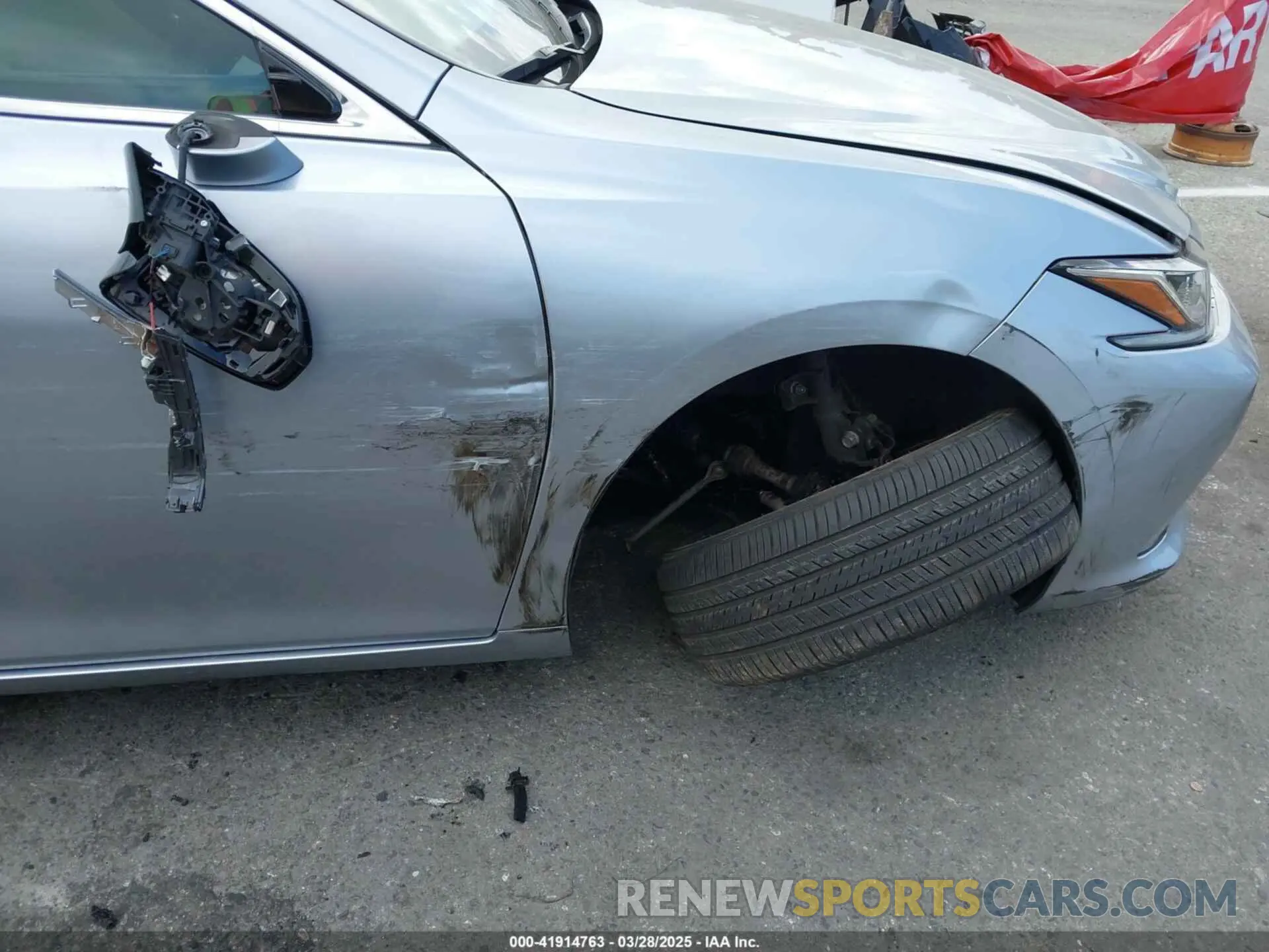 6 fotografías del automóvil dañado 58ADA1C10PU036237 LEXUS ES 300H 2023