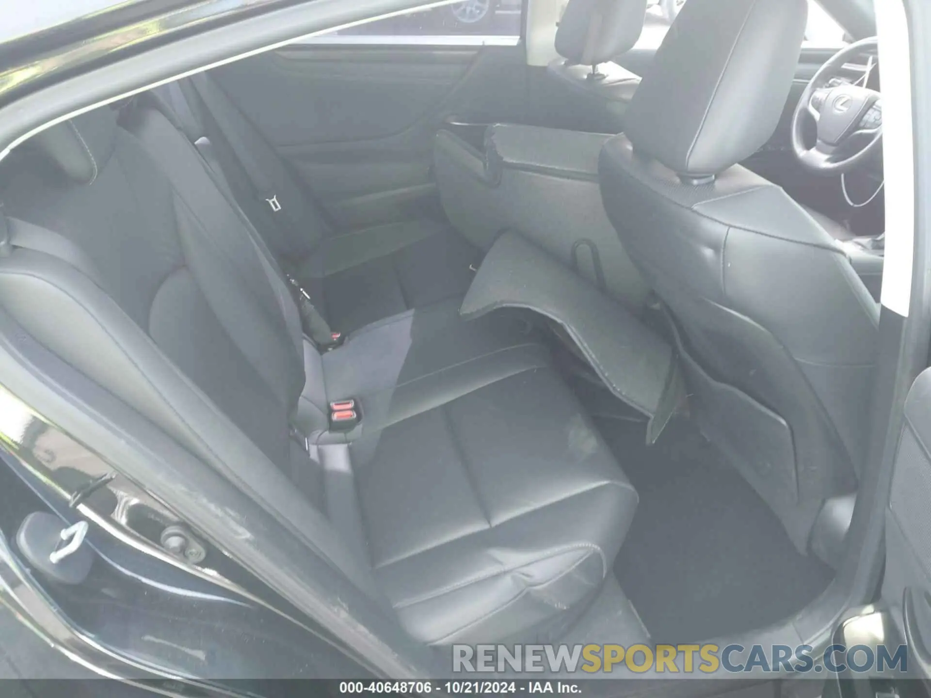 8 fotografías del automóvil dañado 58ADA1C15PU029770 LEXUS ES 300H 2023
