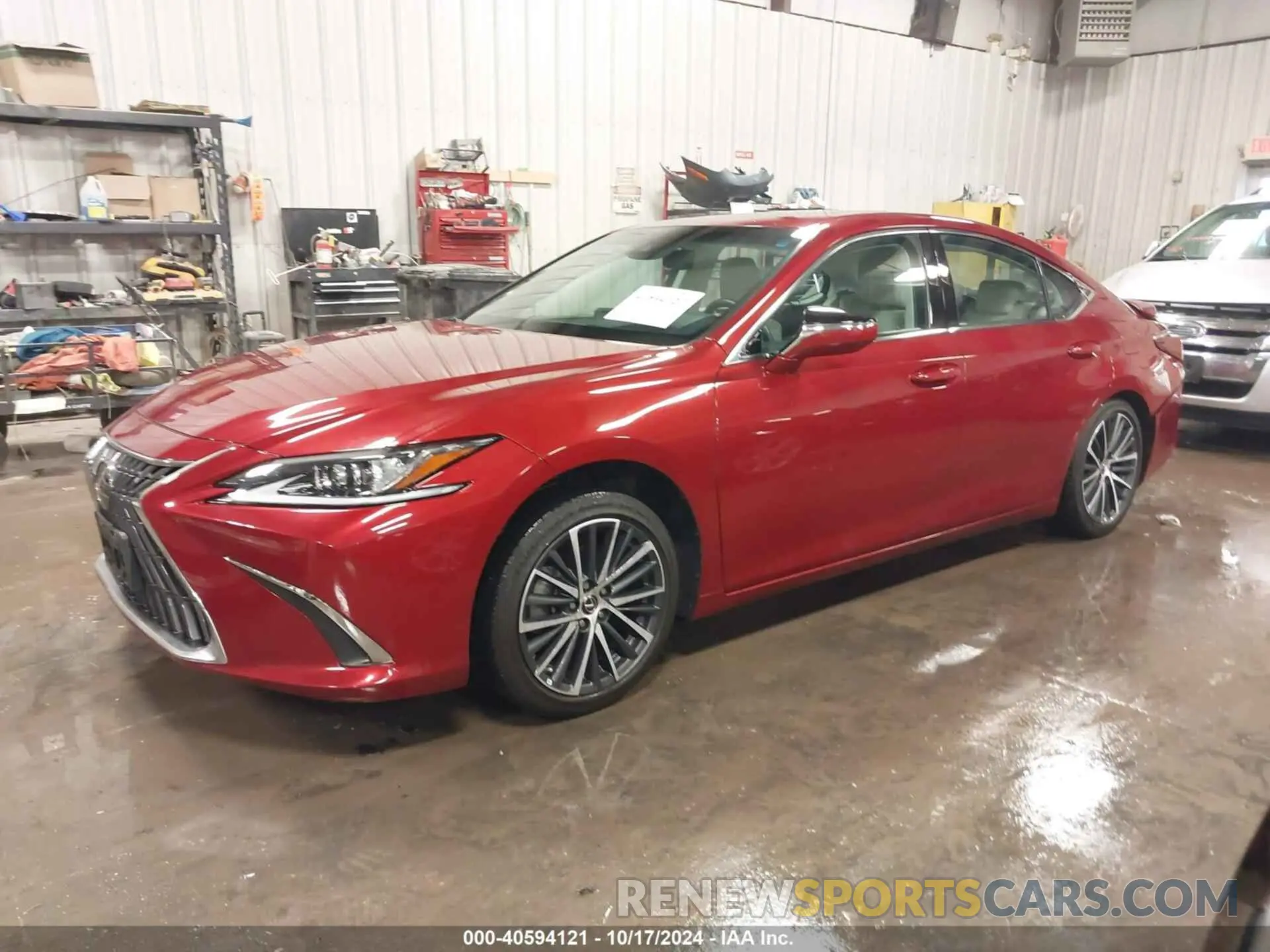 2 fotografías del automóvil dañado 58ADA1C16PU027171 LEXUS ES 300H 2023