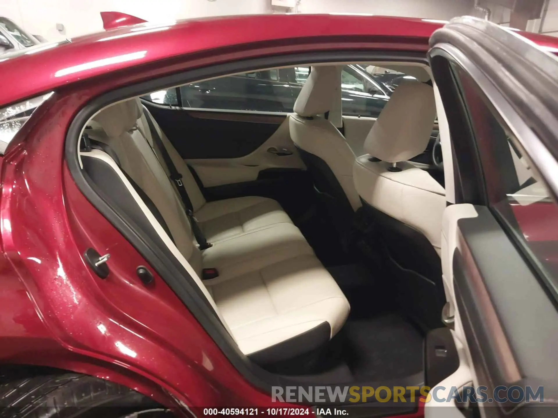 8 fotografías del automóvil dañado 58ADA1C16PU027171 LEXUS ES 300H 2023
