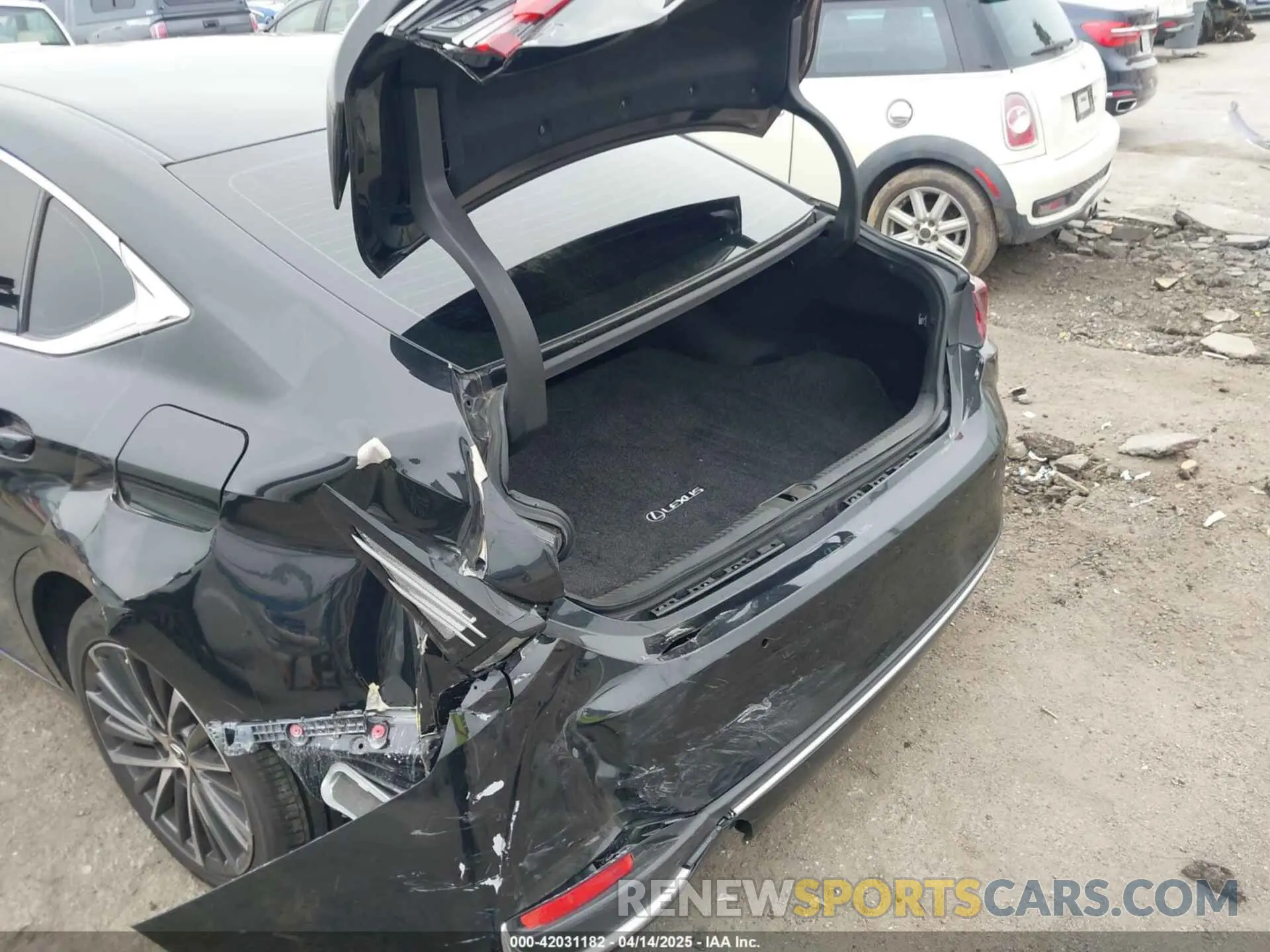 6 fotografías del automóvil dañado 58ADA1C16PU029969 LEXUS ES 300H 2023